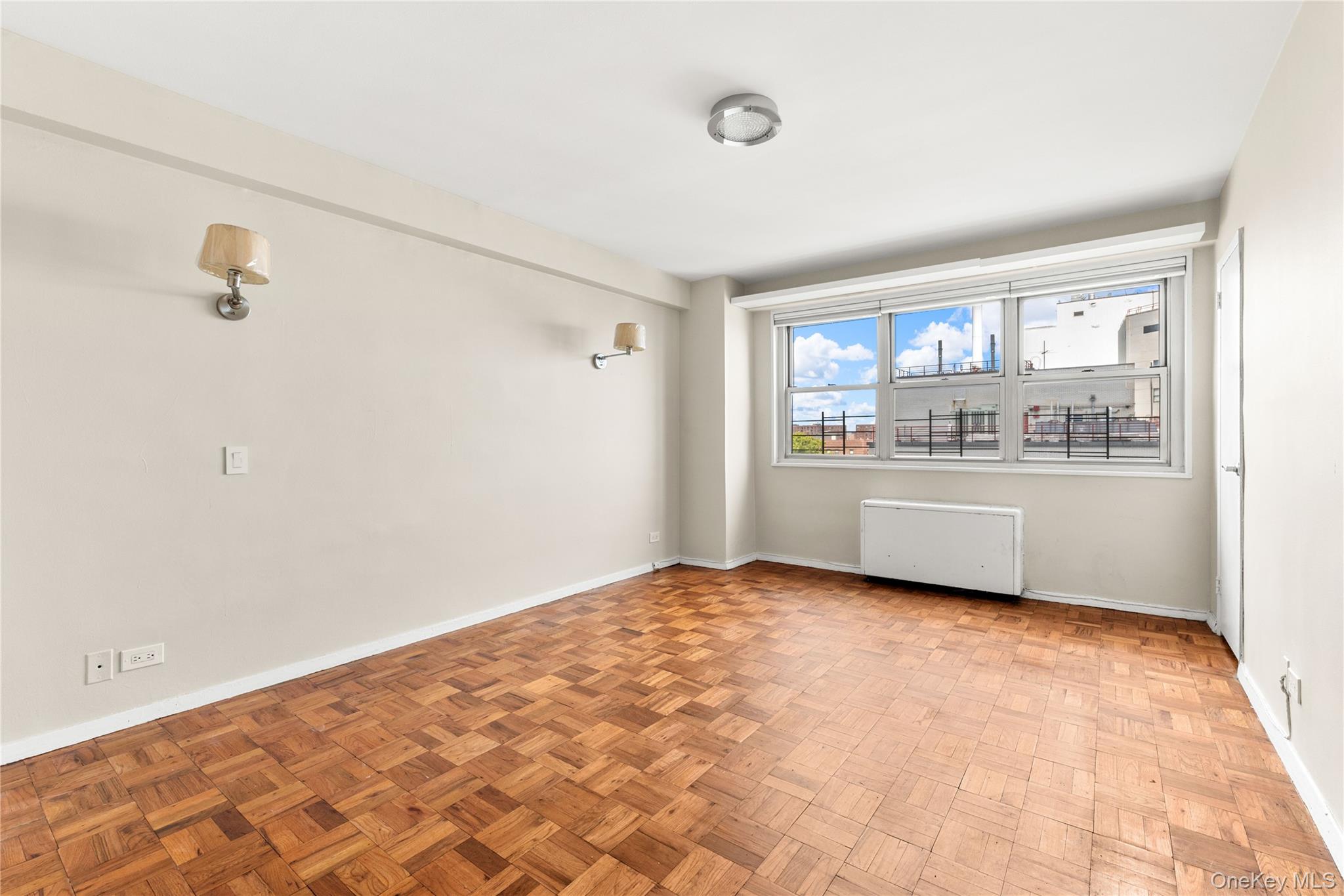102-10 66 Road, Unit 8D photo 11