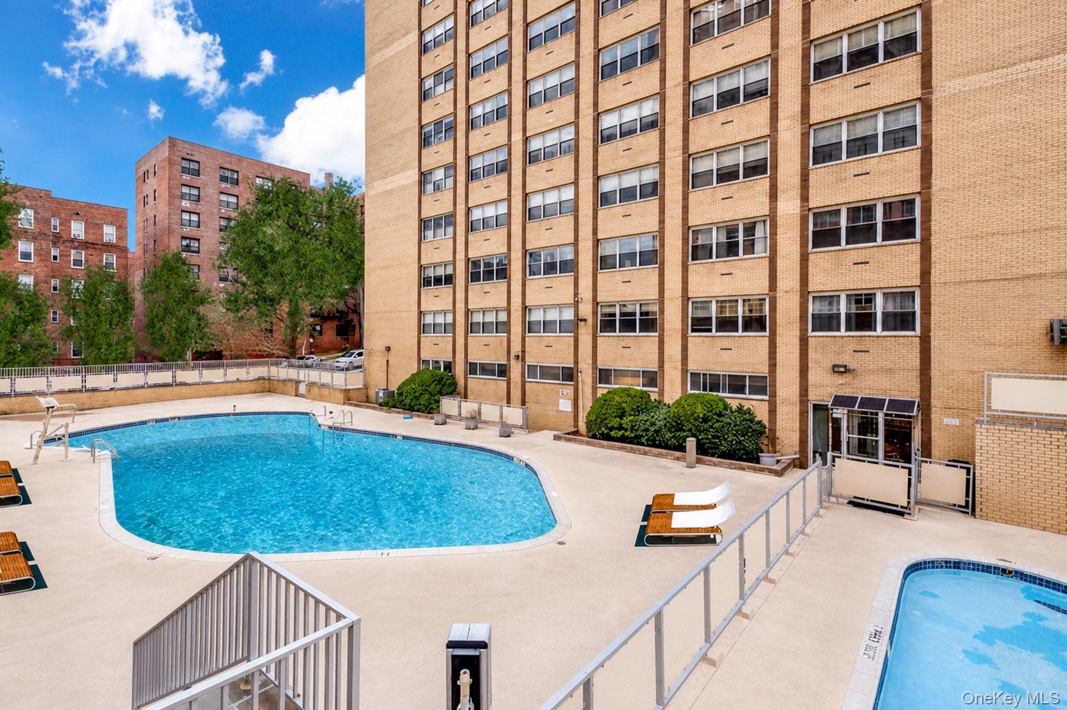 102-10 66 Road, Unit 8D photo 20