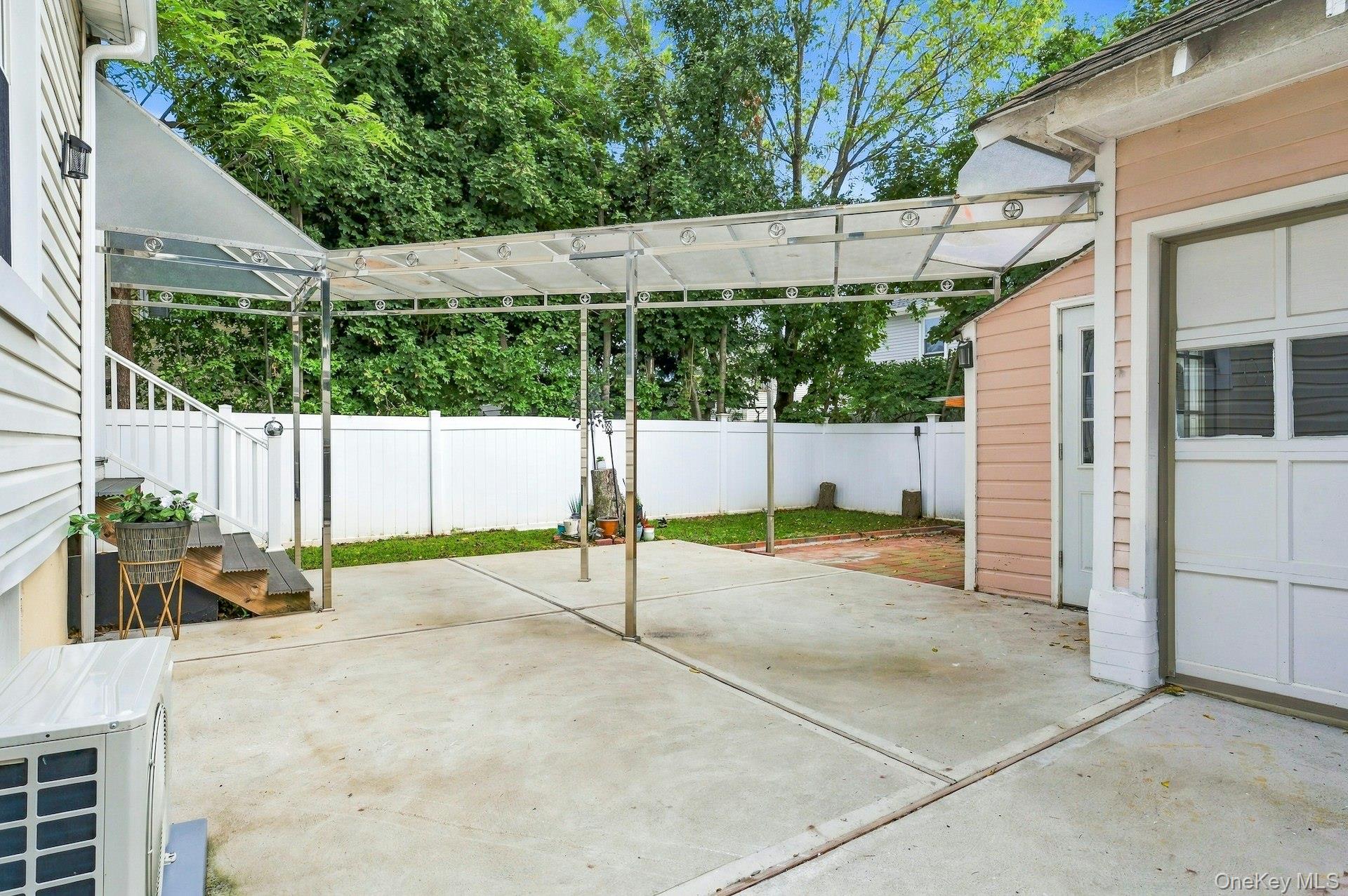 258 Liberty Avenue – For Sale photo 4
