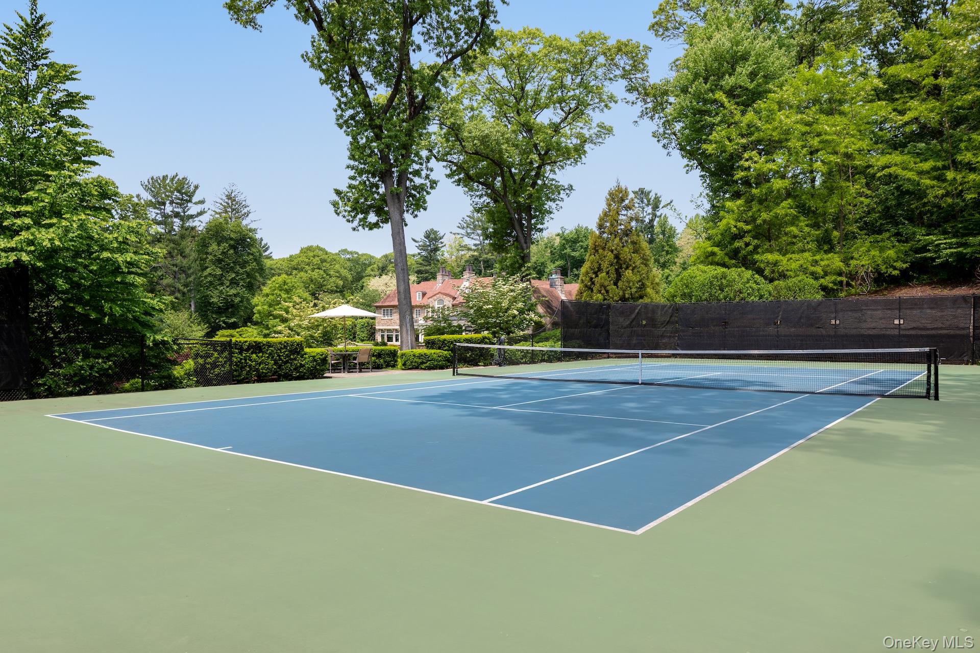 6 Spring Hill Lane – For Sale photo 10