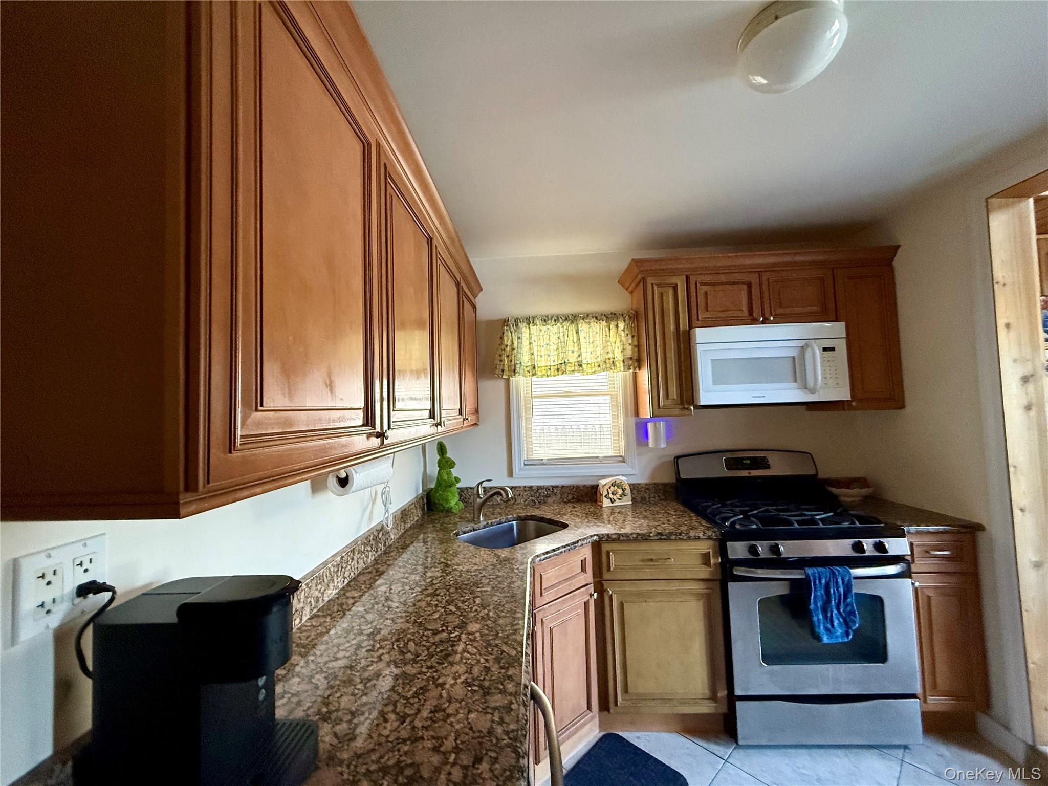 39 West Boulevard – For Sale photo 7