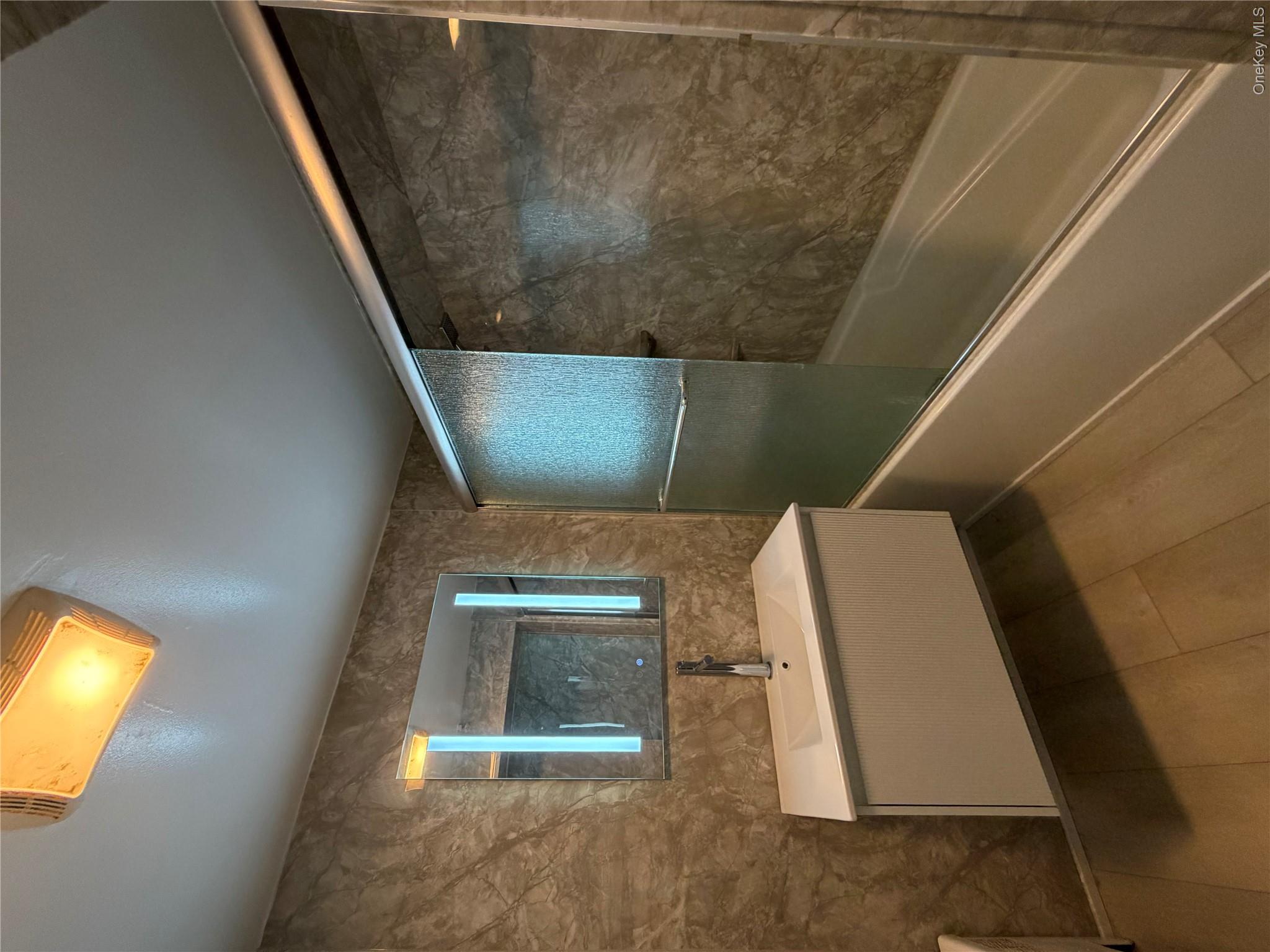 624 W Beech Street – For Rent photo 5