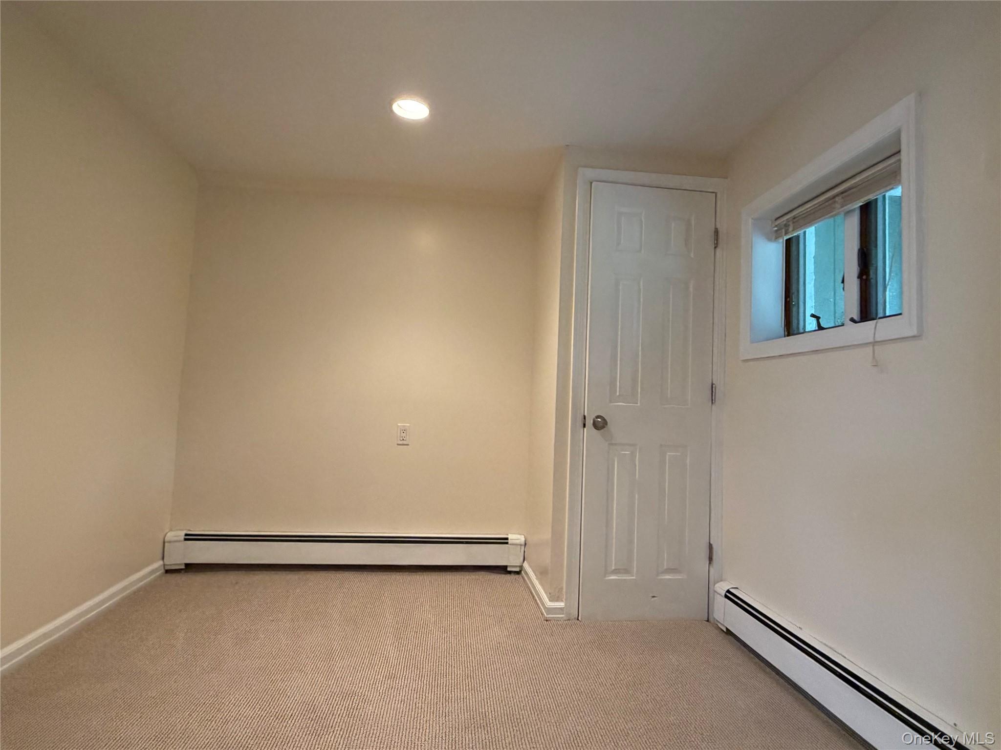 624 W Beech Street – For Rent photo 13
