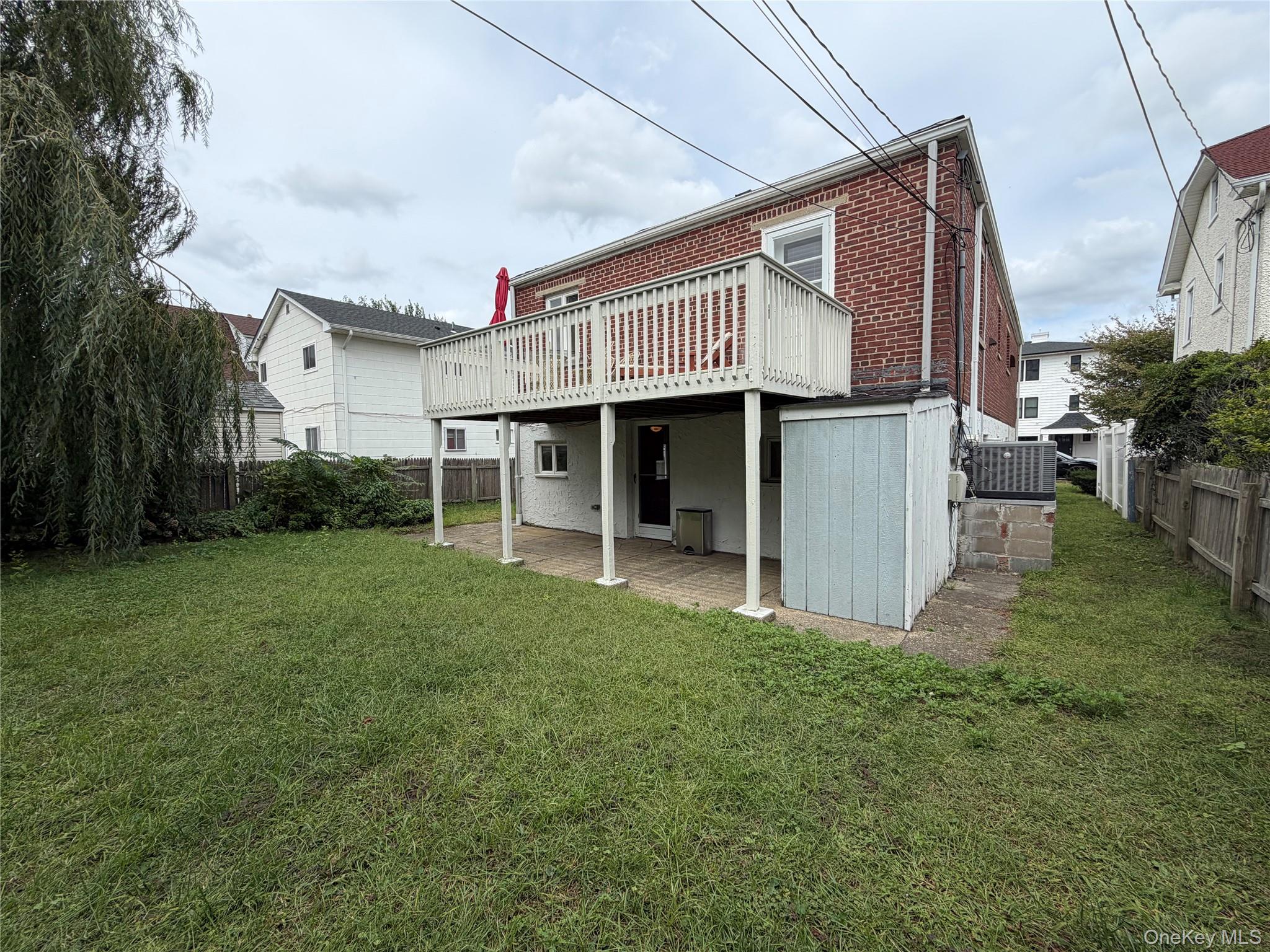 624 W Beech Street – For Rent photo 16