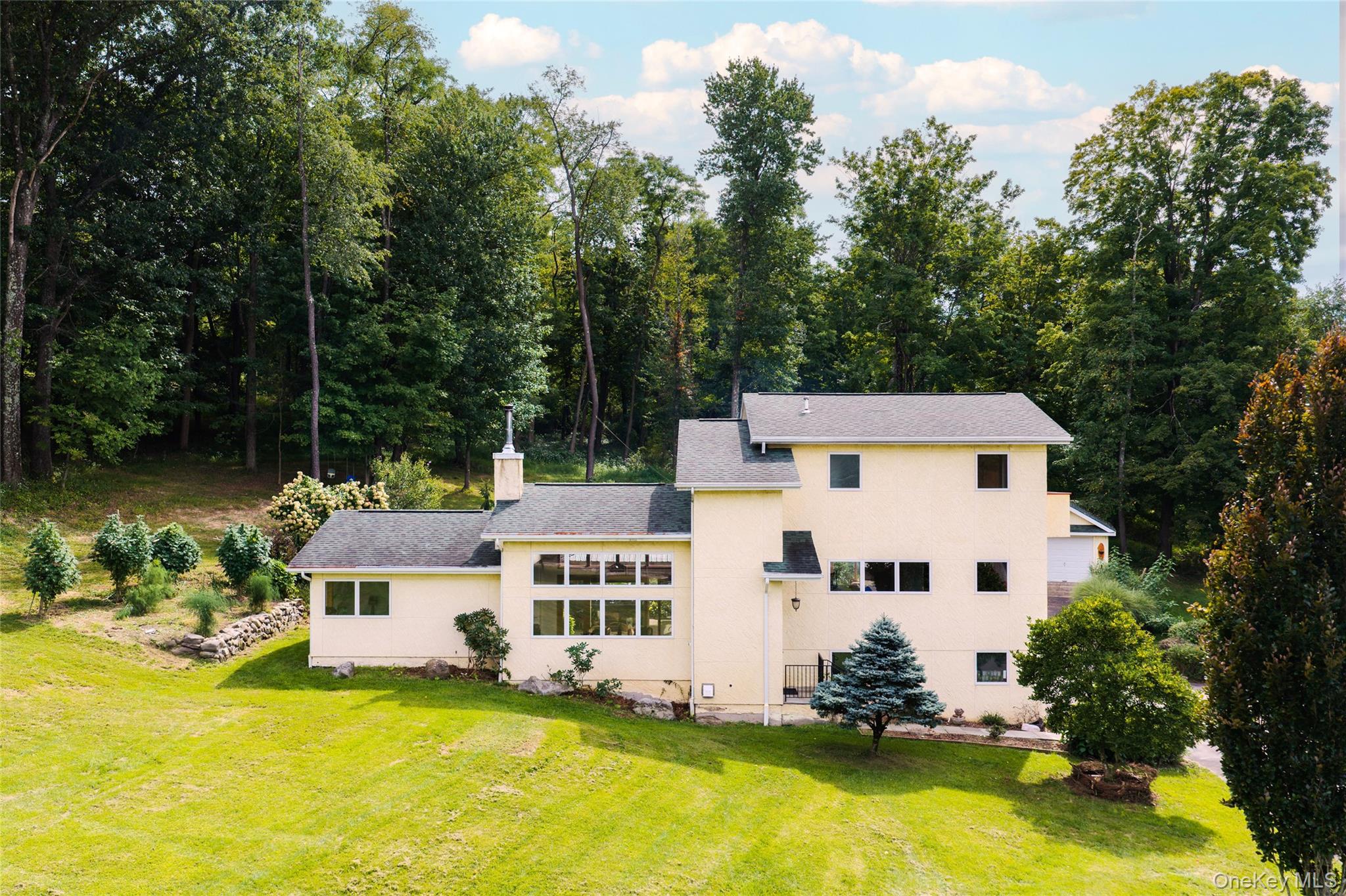 428 Lucas Avenue Extension – For Sale