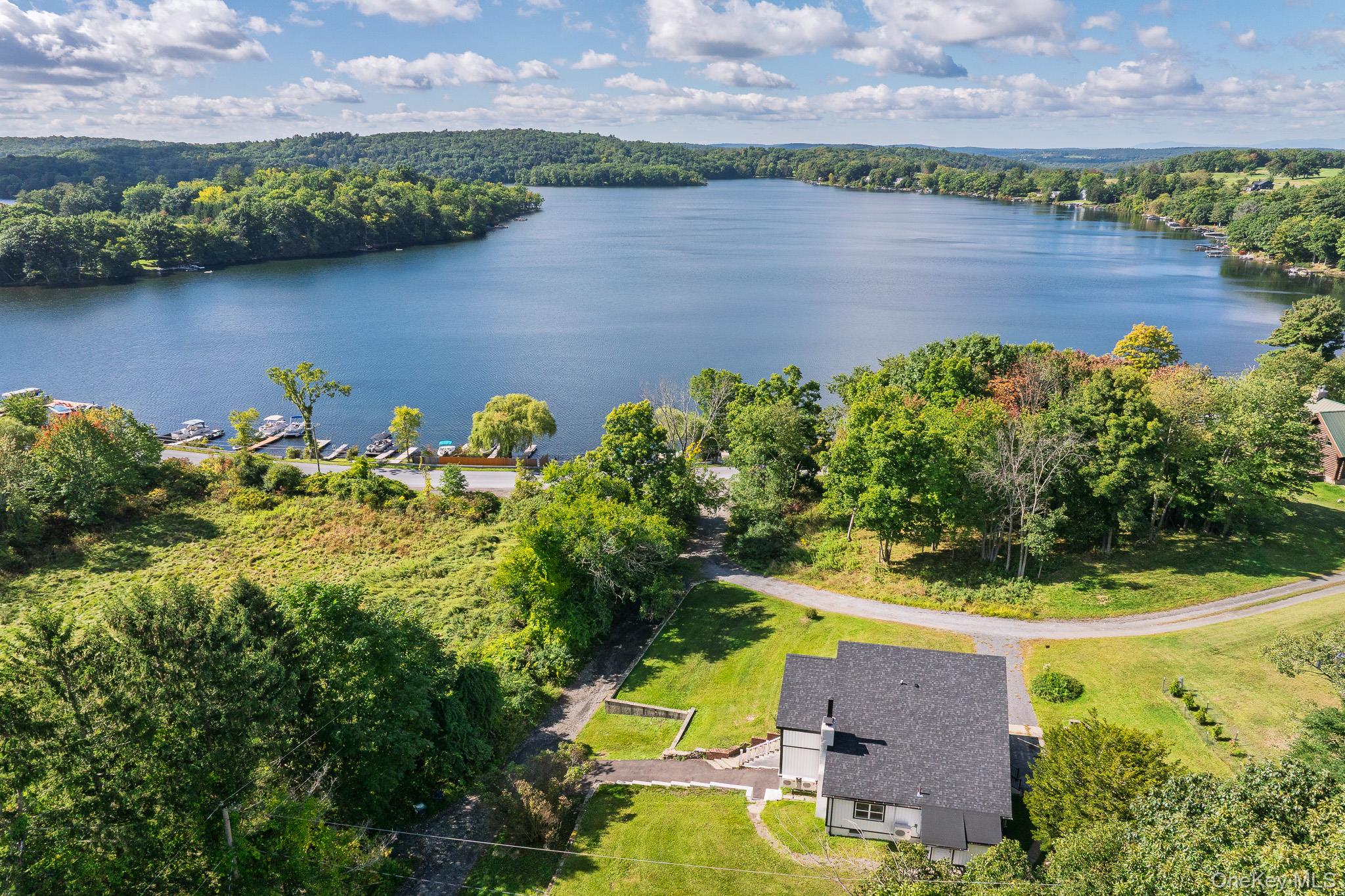 6 Wang Drive – For Sale photo 3