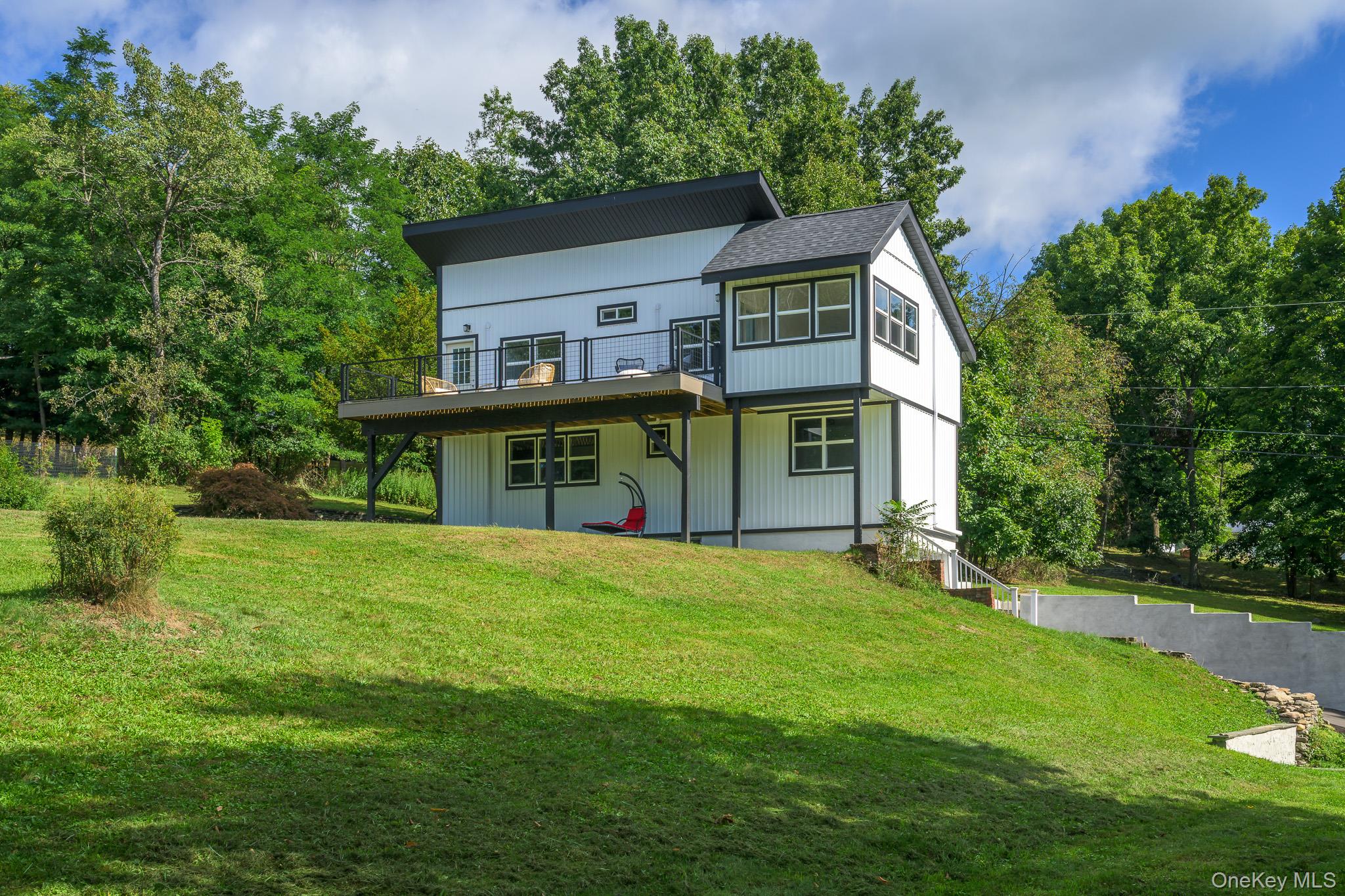 6 Wang Drive – For Sale