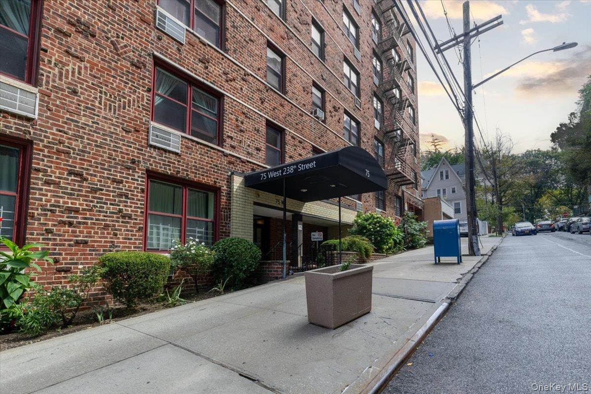 75 W 238th Street, Unit 2D