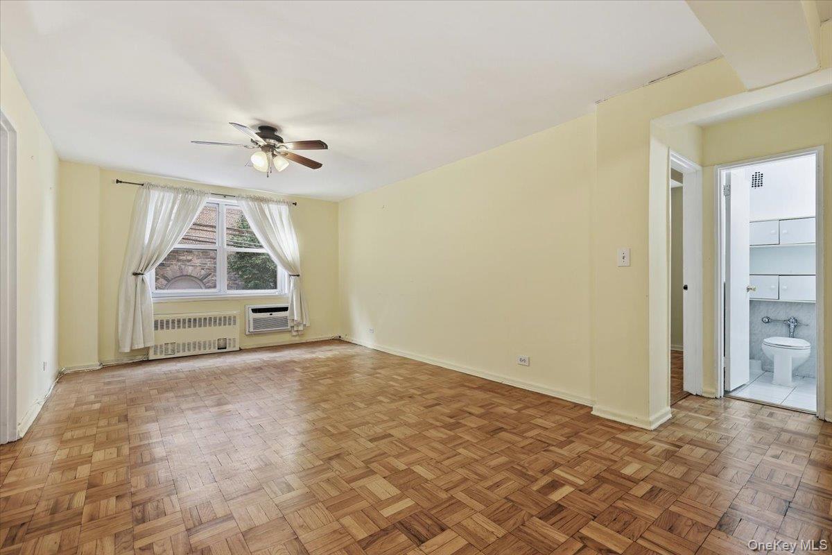 75 W 238th Street, Unit 2D photo 10