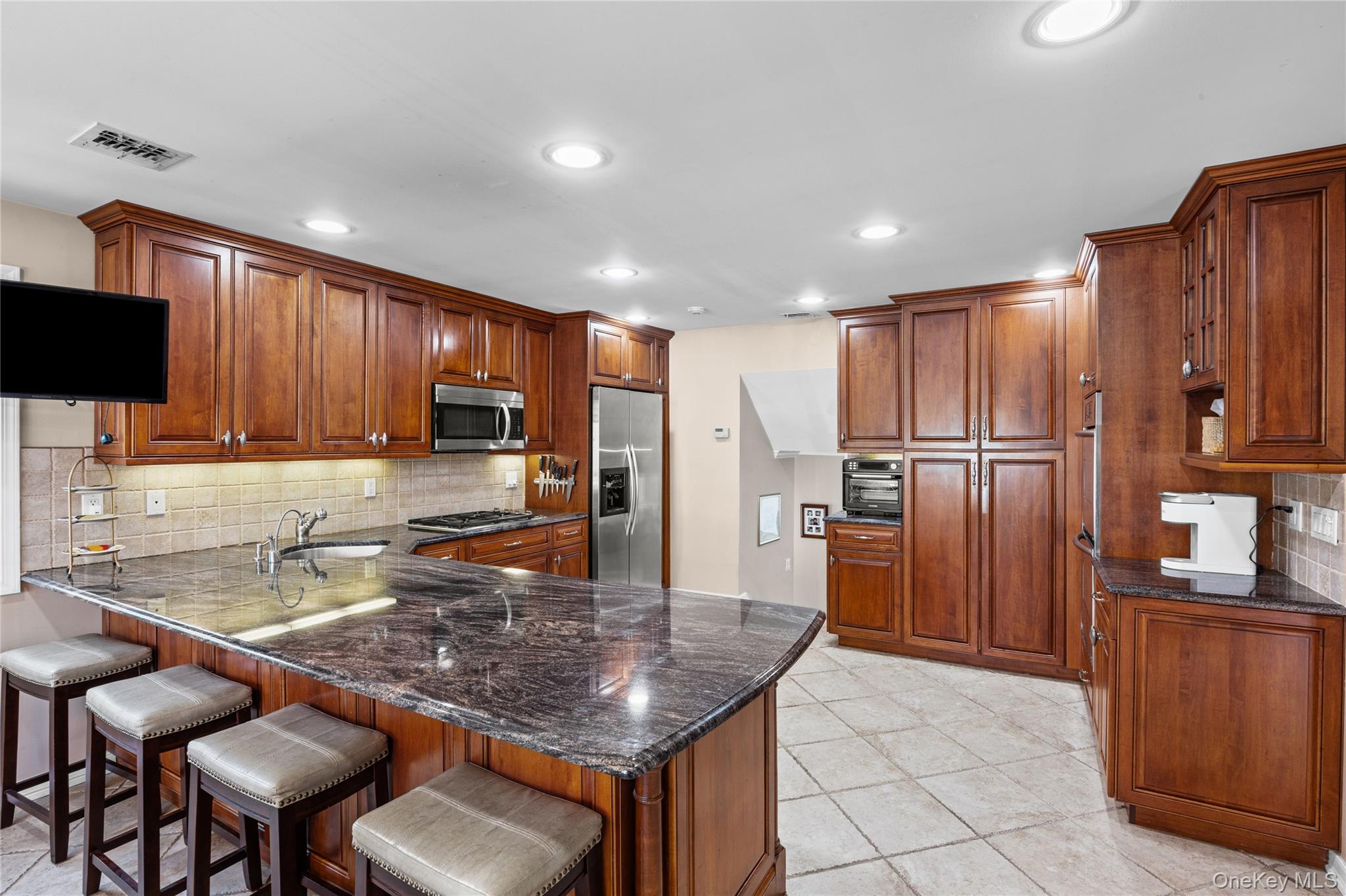 2056 Ellen Drive – For Sale photo 18
