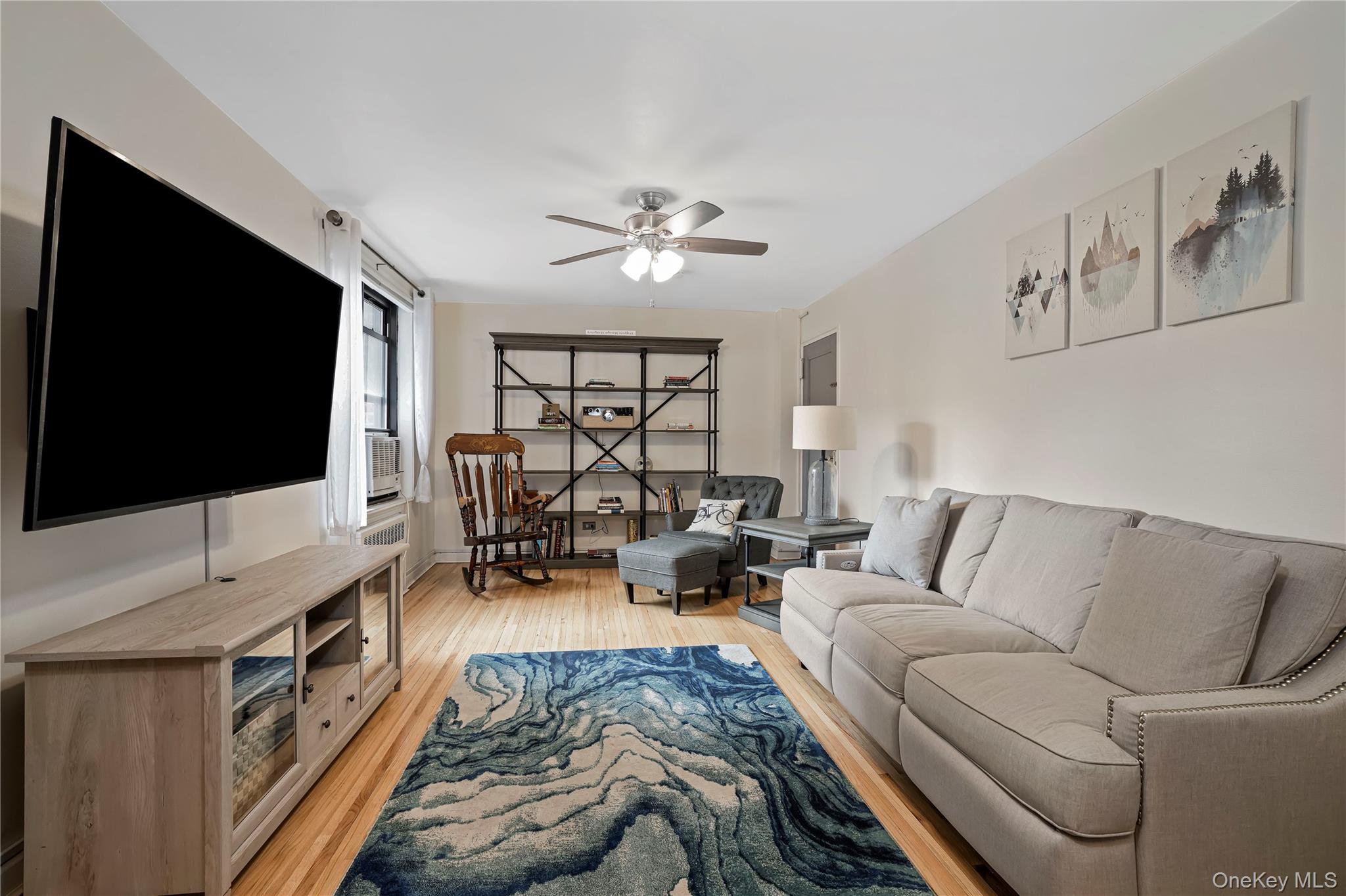 2271 Knapp Street, Unit 5D photo 3