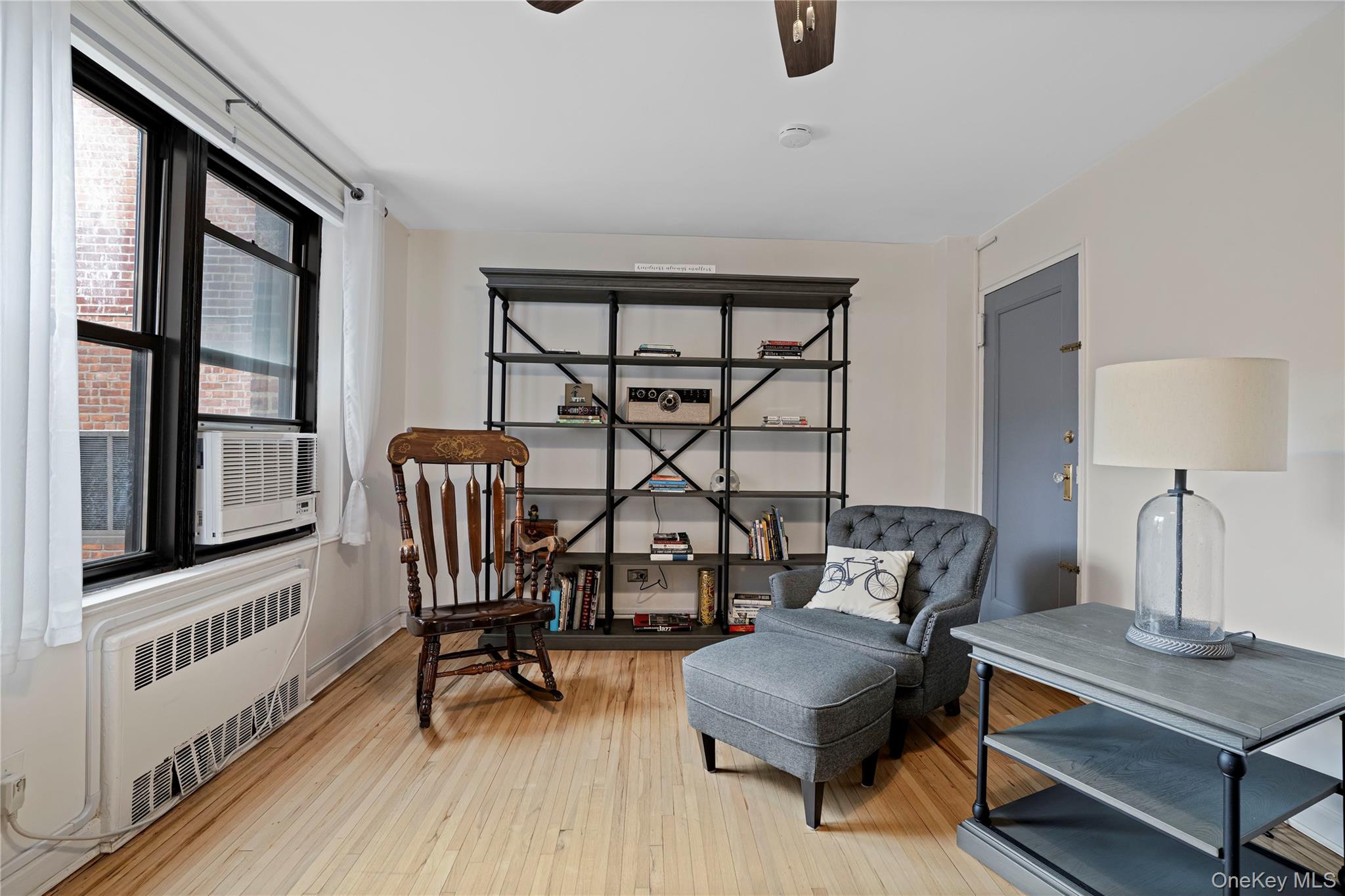 2271 Knapp Street, Unit 5D photo 4
