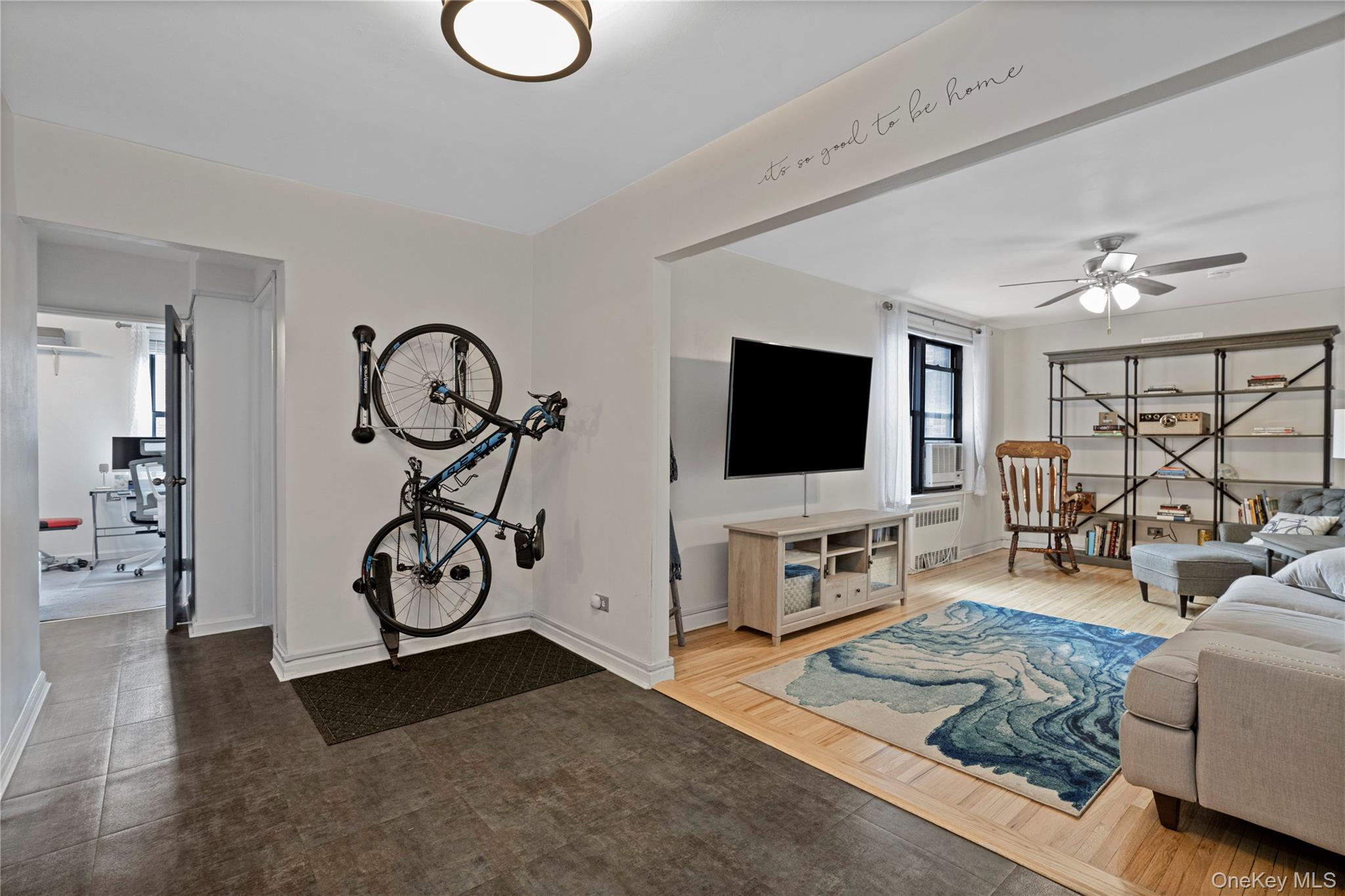 2271 Knapp Street, Unit 5D photo 8