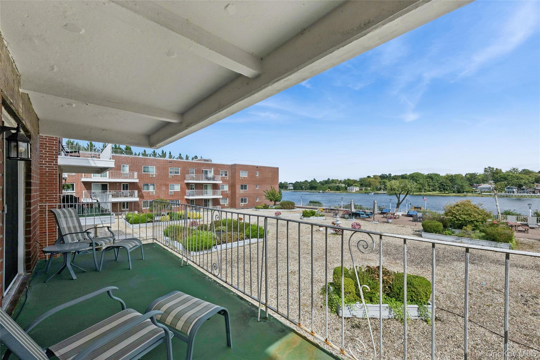 320 East Shore Road, Unit 30B photo 5