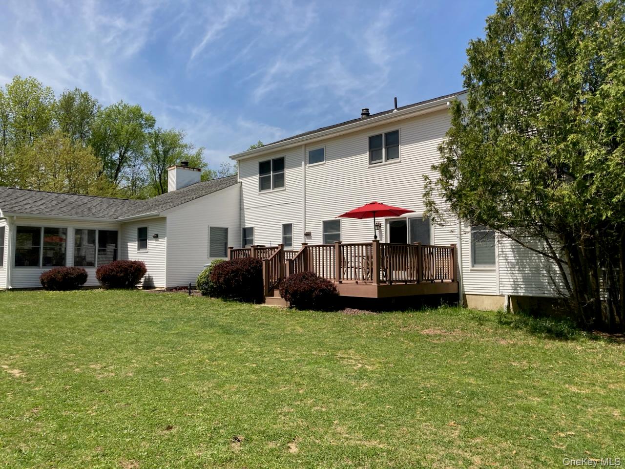39 Blooms Corners Road – For Rent photo 2