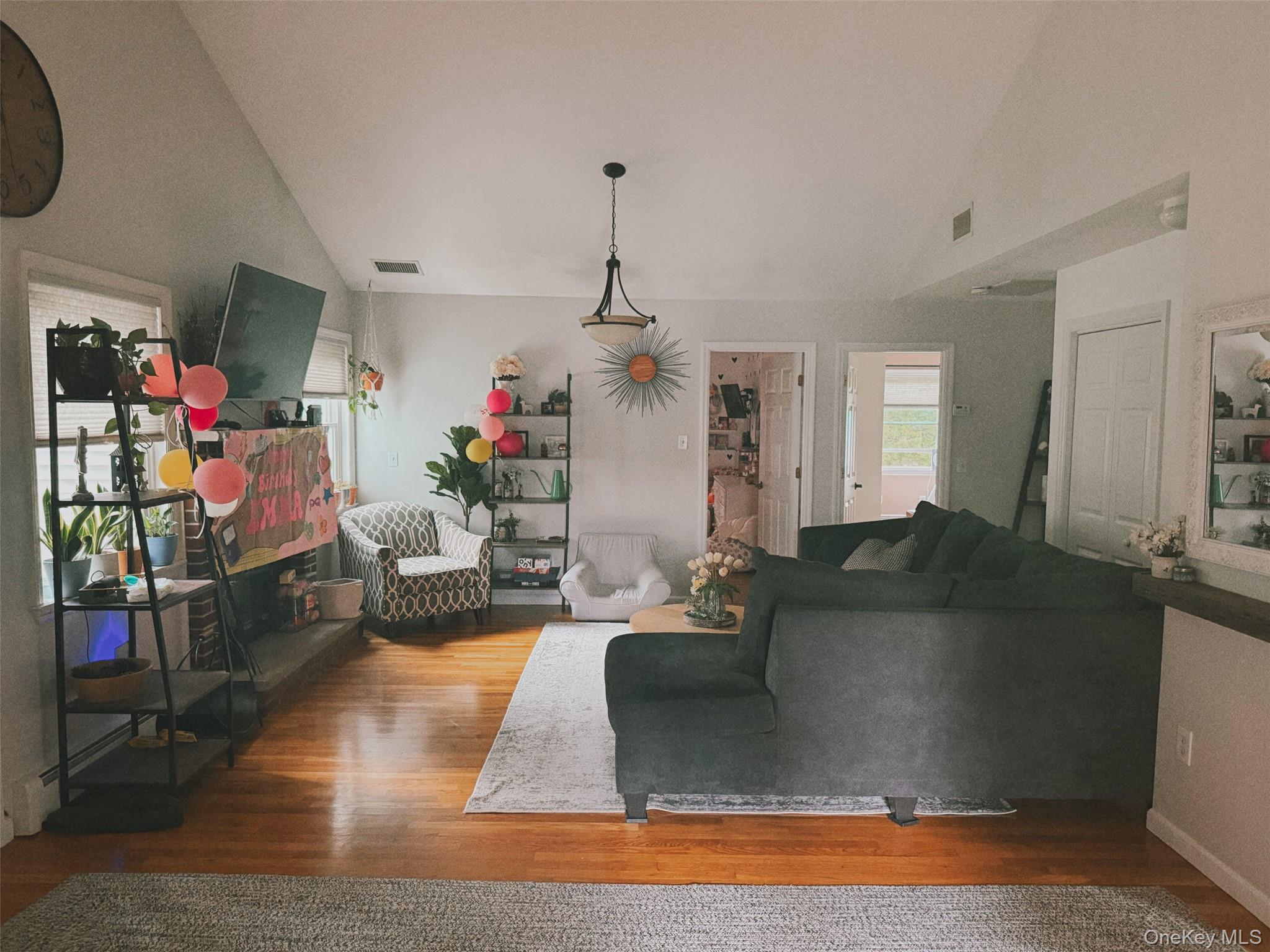39 Blooms Corners Road – For Rent photo 7