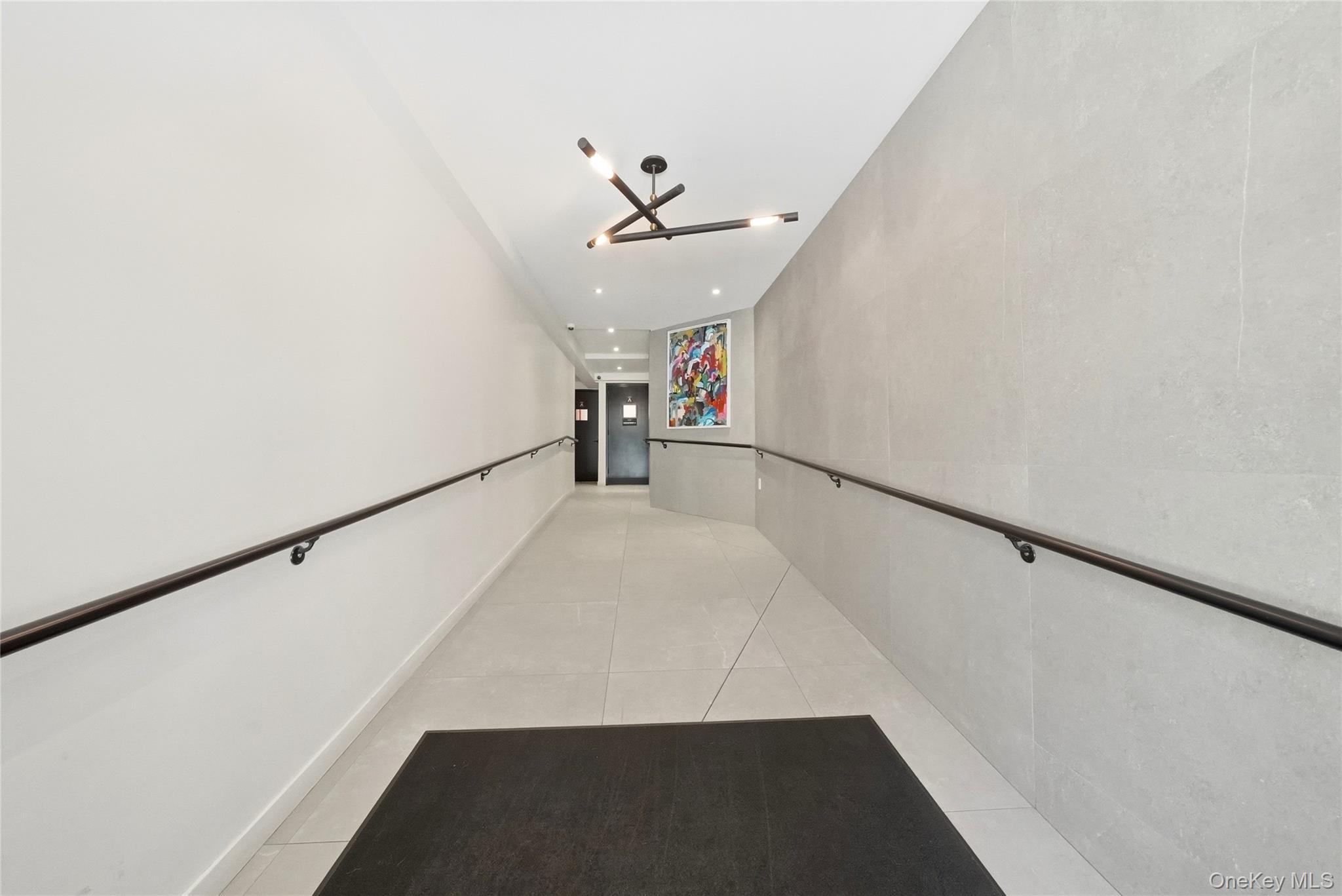533 E 12th Street, Unit 5B photo 22