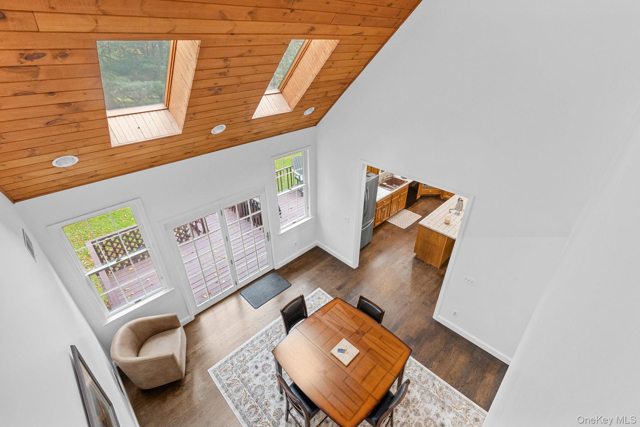 17 Curtis – For Sale photo 19