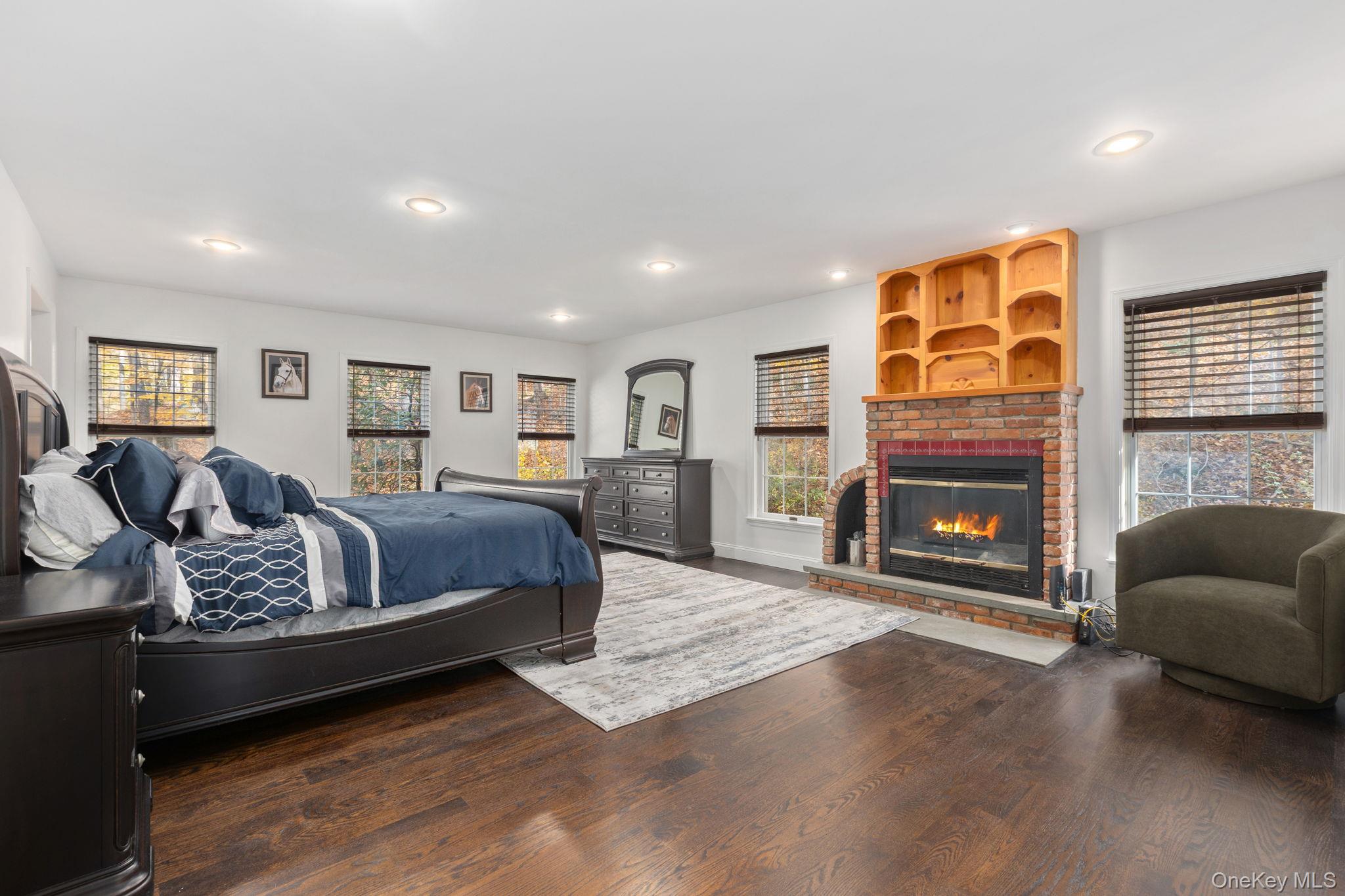17 Curtis – For Sale photo 40