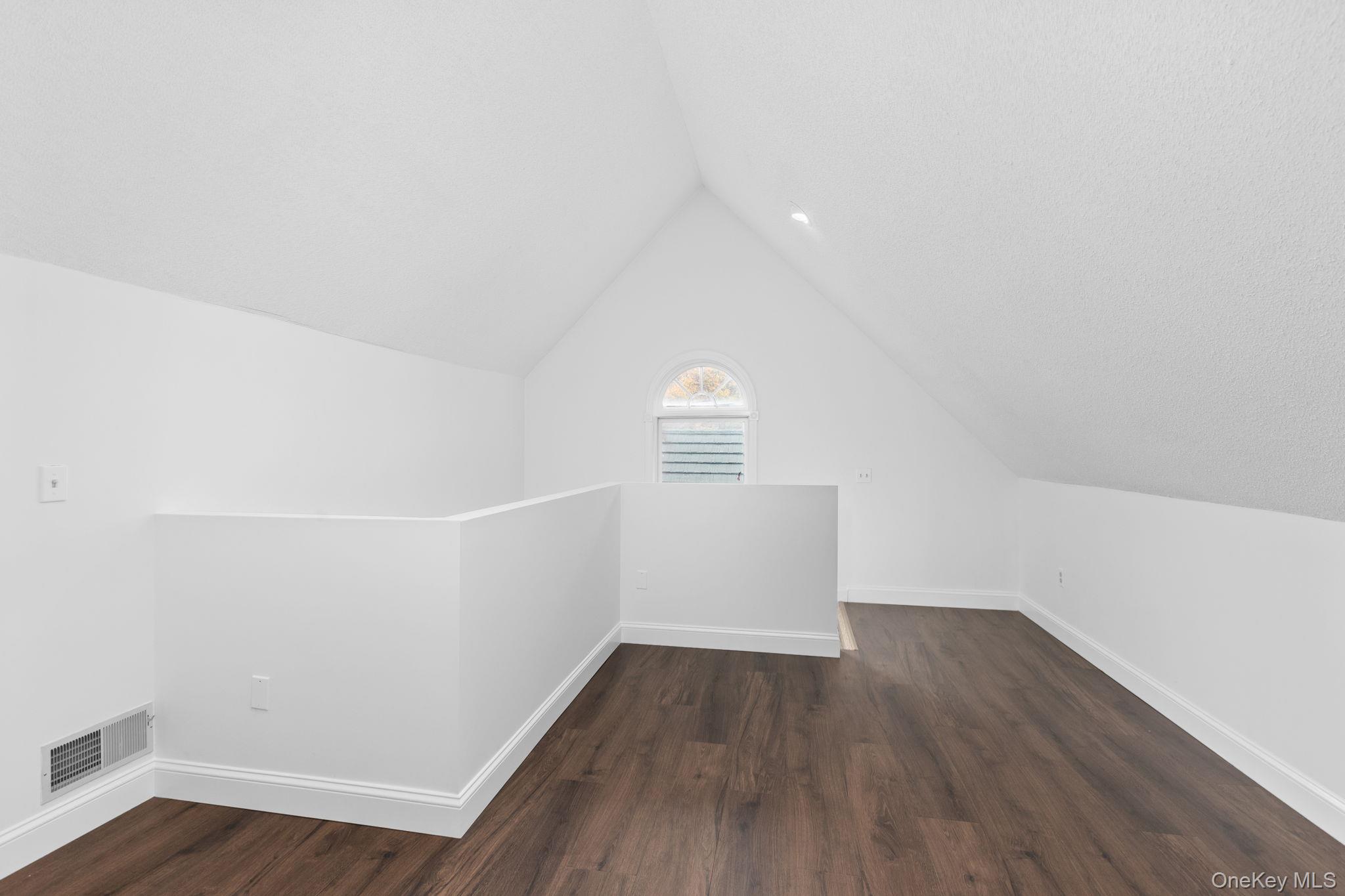 17 Curtis – For Sale photo 20