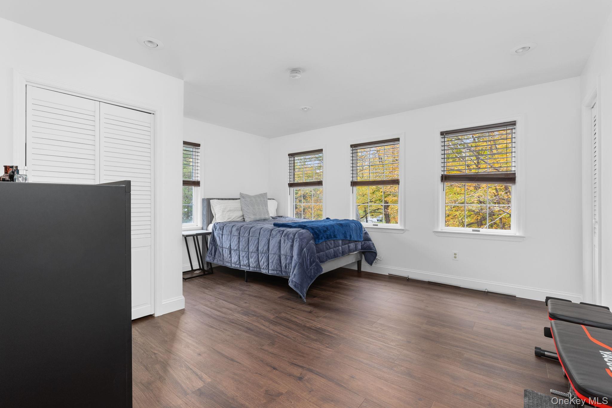 17 Curtis – For Sale photo 18
