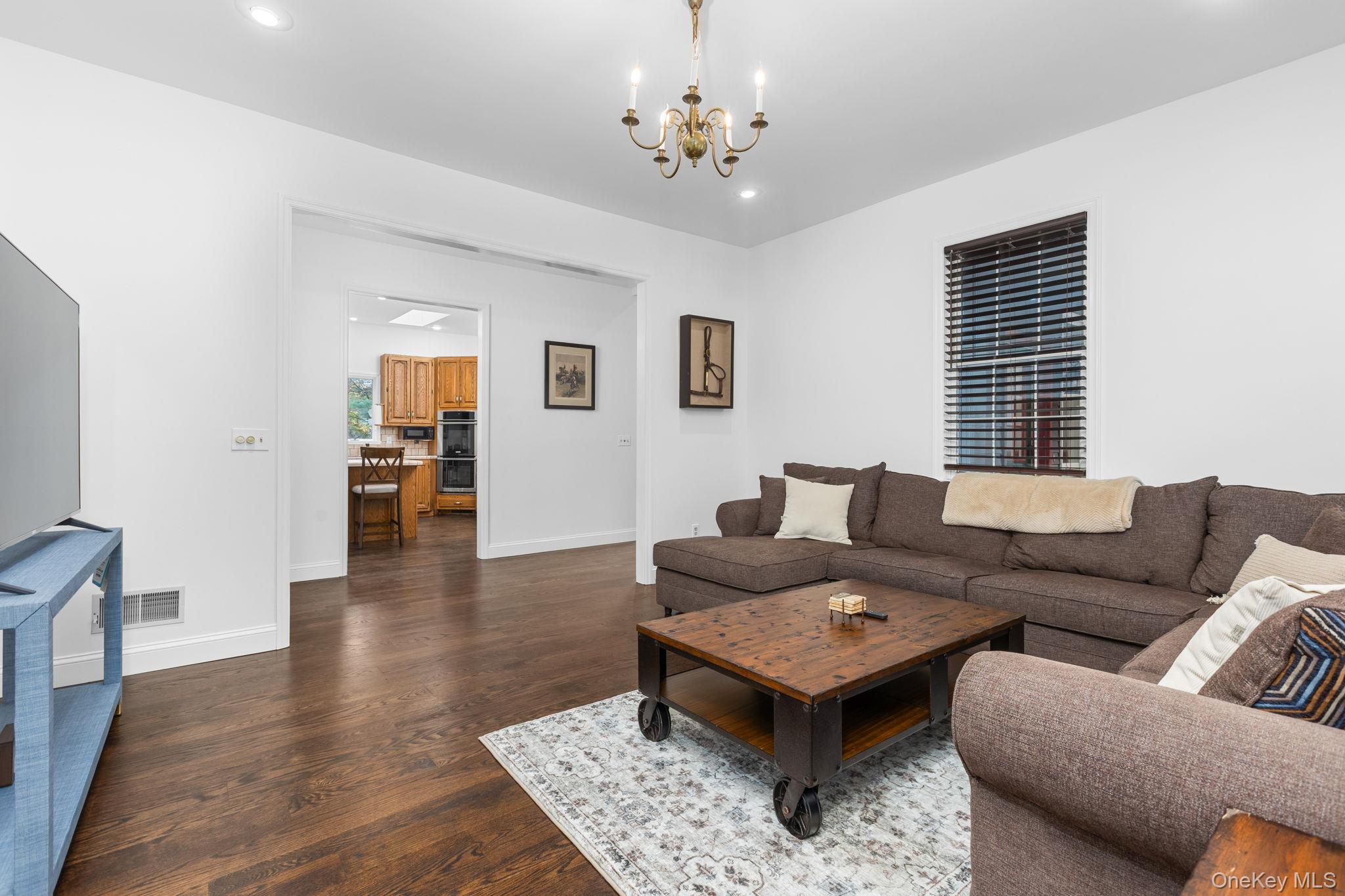 17 Curtis – For Sale photo 38