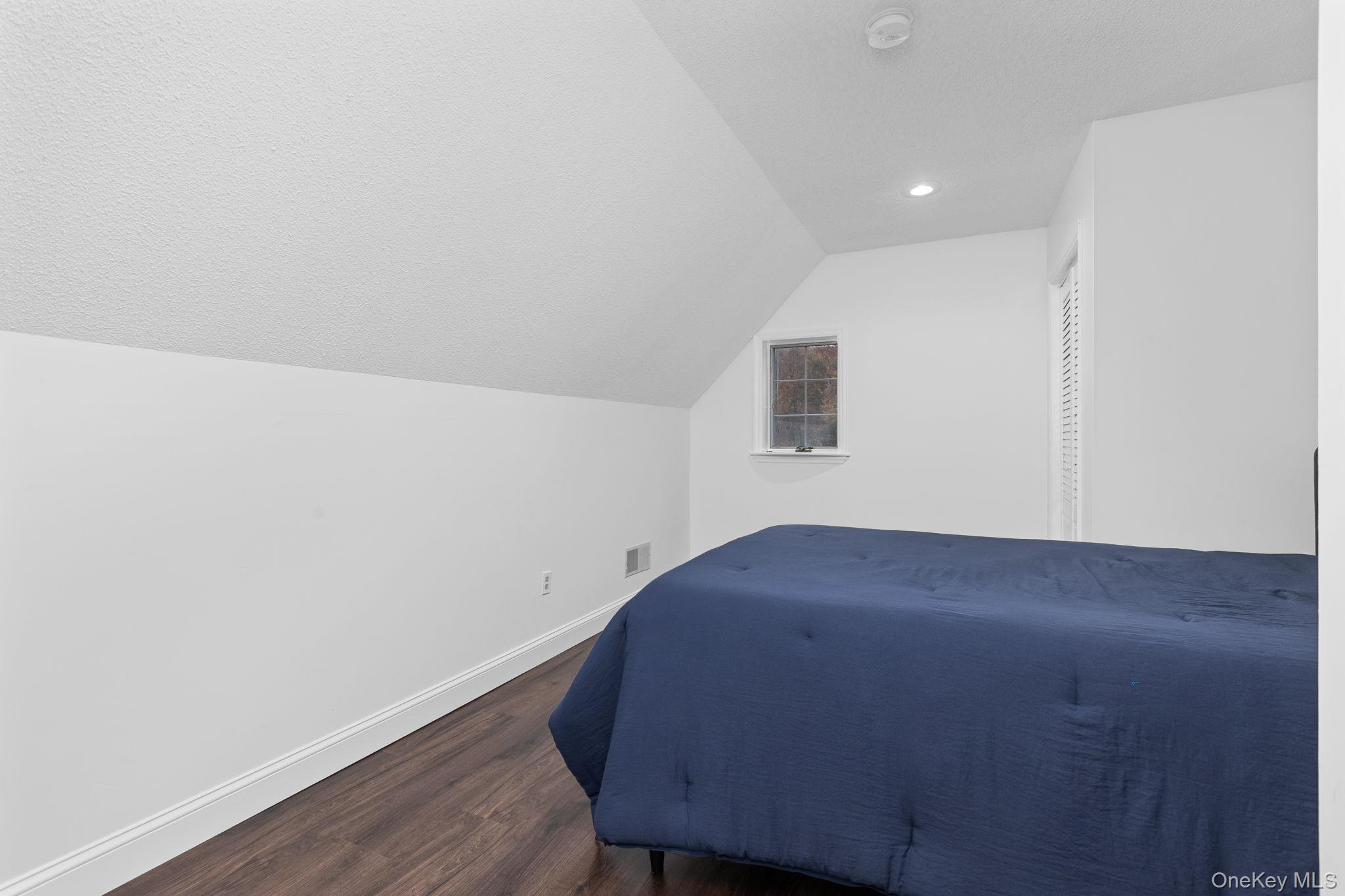 17 Curtis – For Sale photo 14
