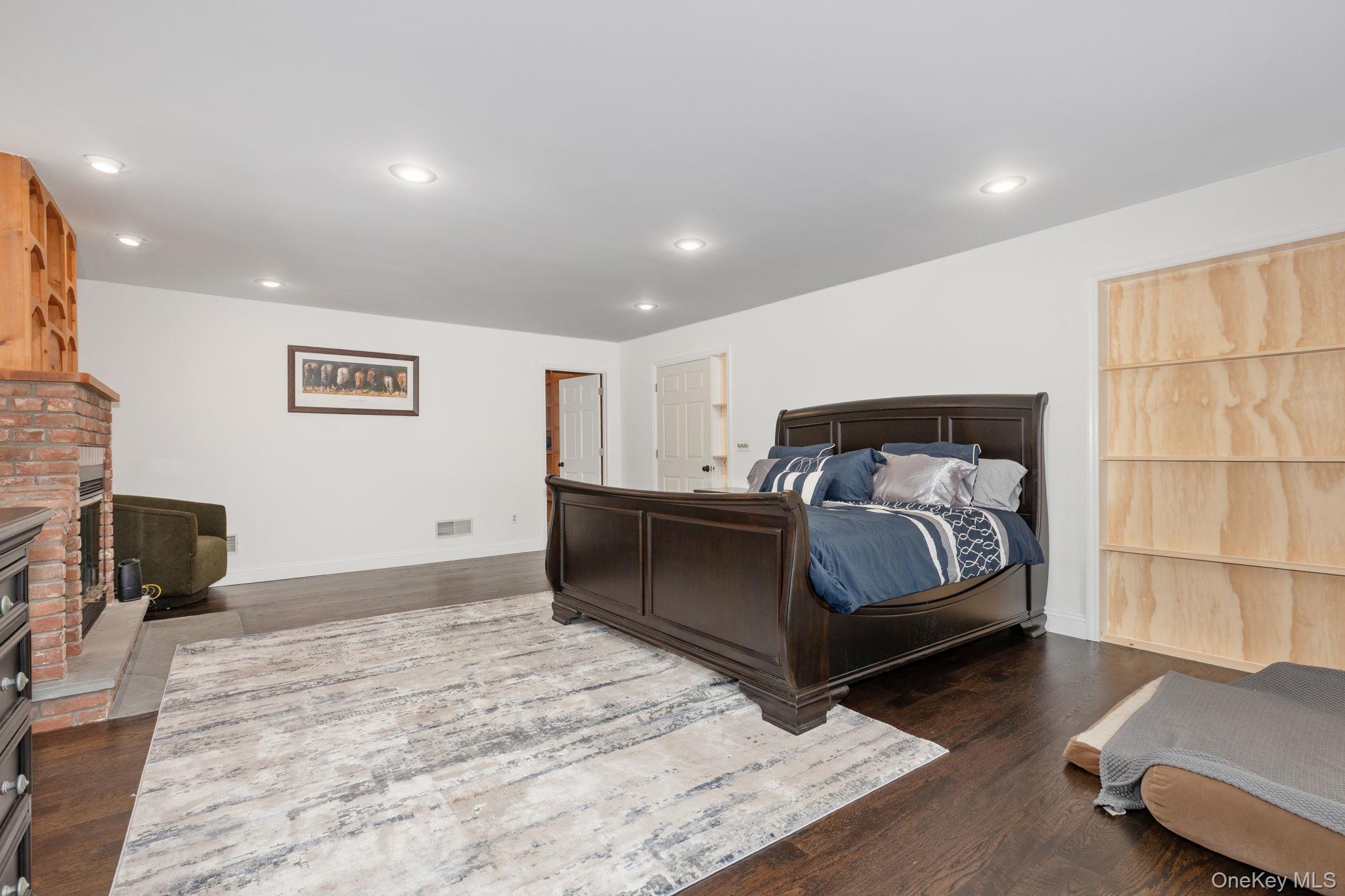 17 Curtis – For Sale photo 41