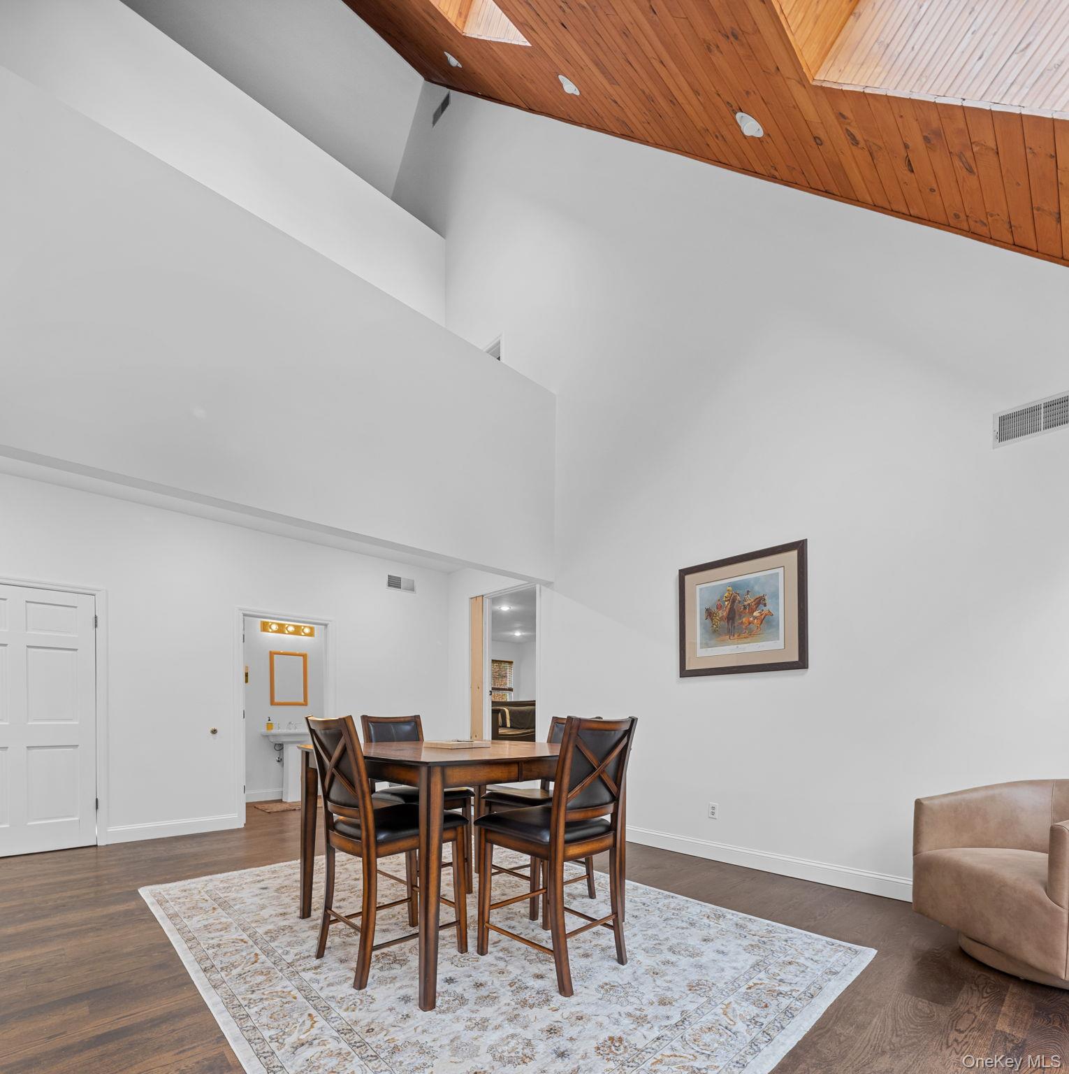 17 Curtis – For Sale photo 33