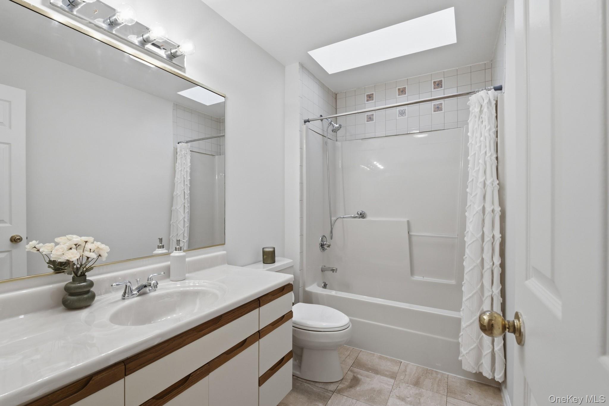 1452 Iroquois Street – For Sale photo 19