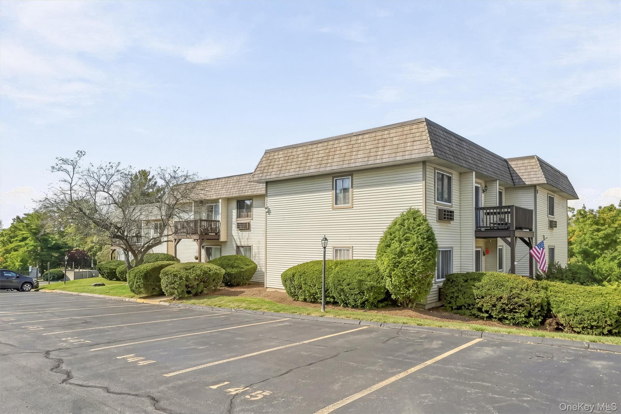 25 Village Park Drive, Unit 2D photo 2