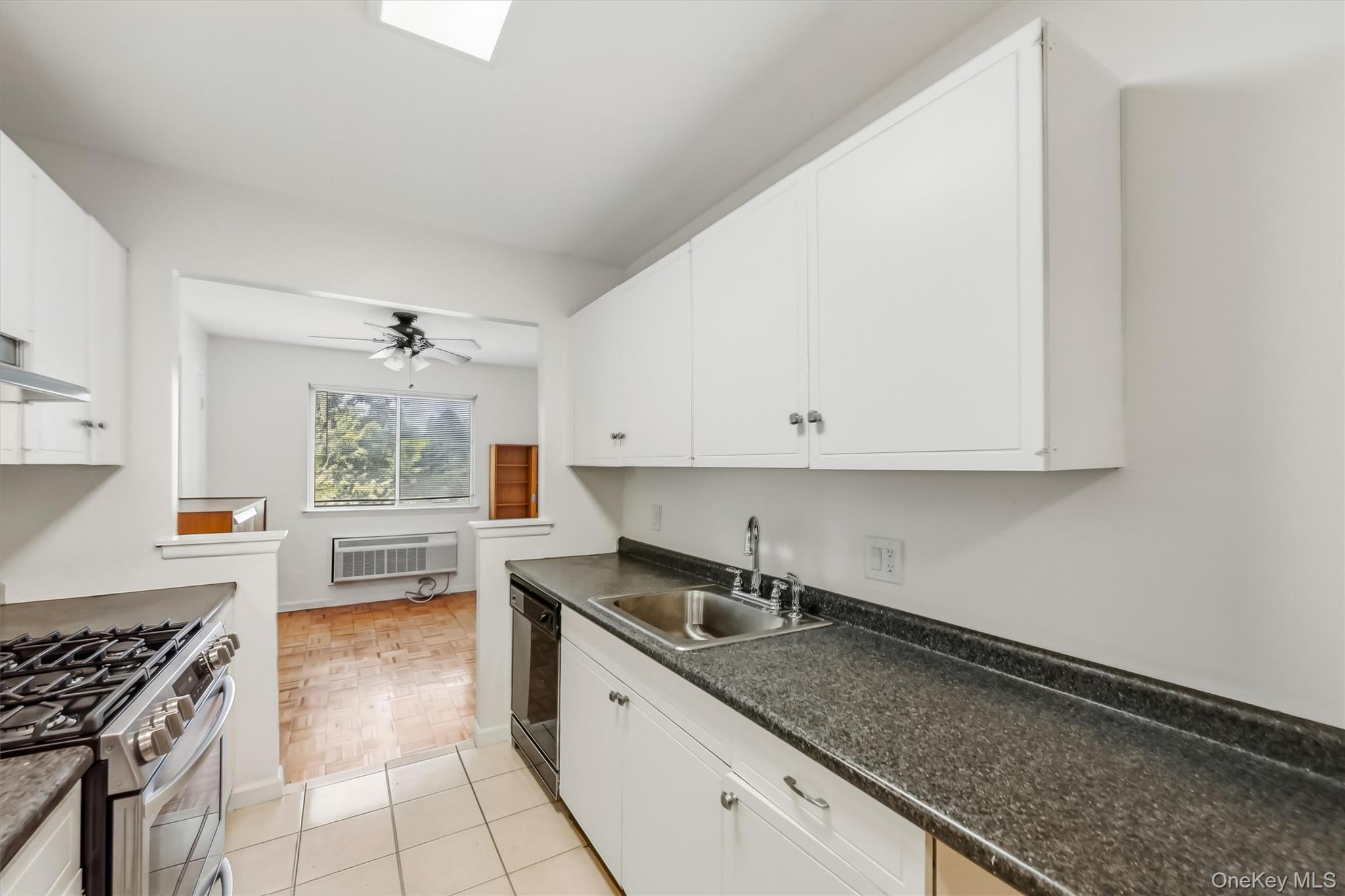 25 Village Park Drive, Unit 2D photo 19