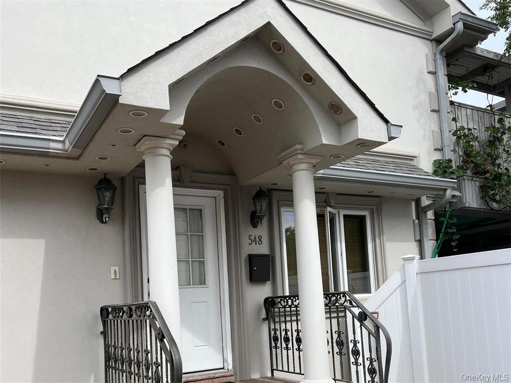 548 S Strong Avenue – For Rent photo 3