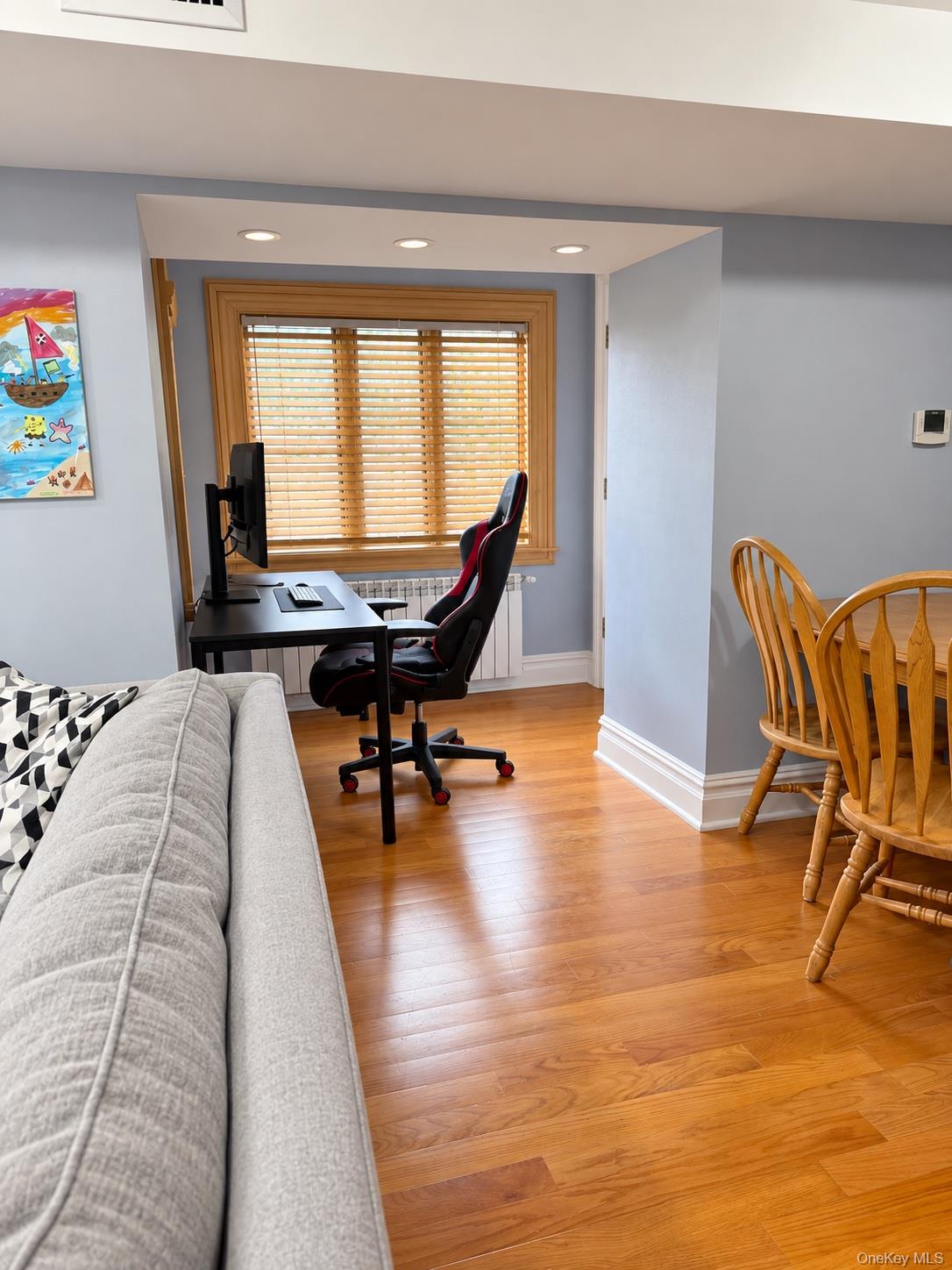 548 S Strong Avenue – For Rent photo 8