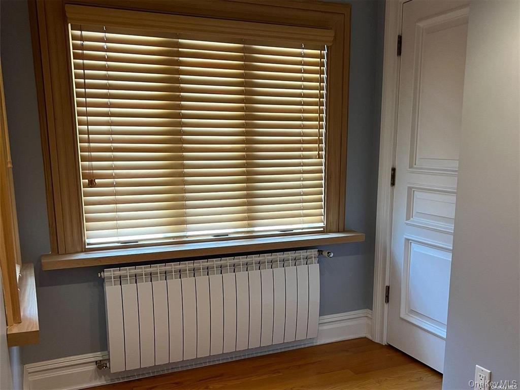 548 S Strong Avenue – For Rent photo 9