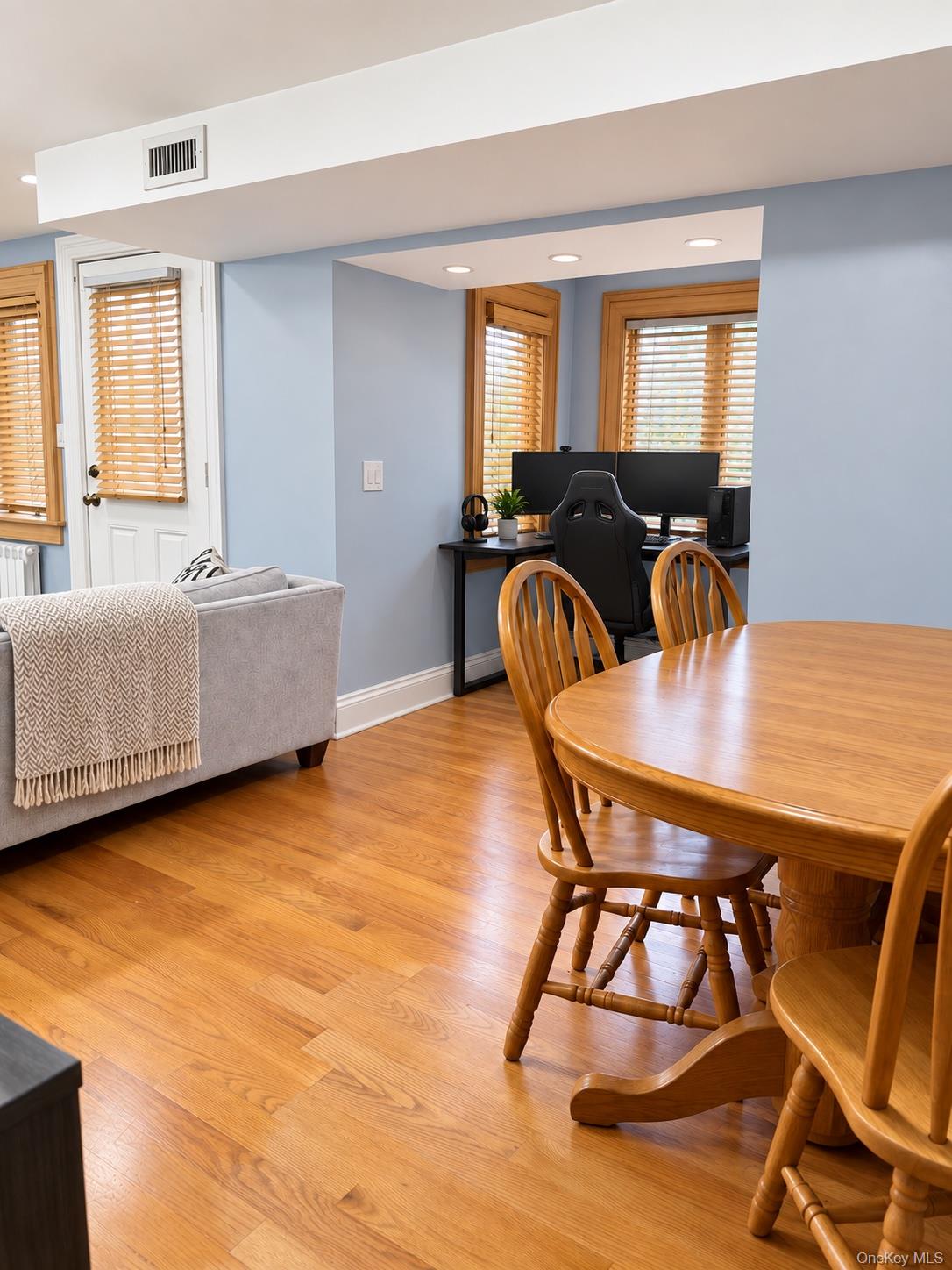 548 S Strong Avenue – For Rent photo 7