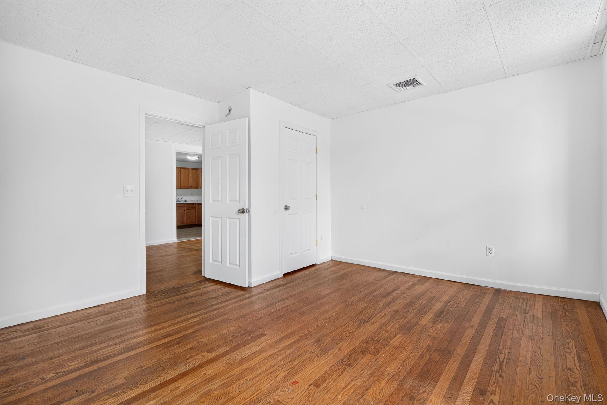54 Gifford Avenue – For Sale photo 16
