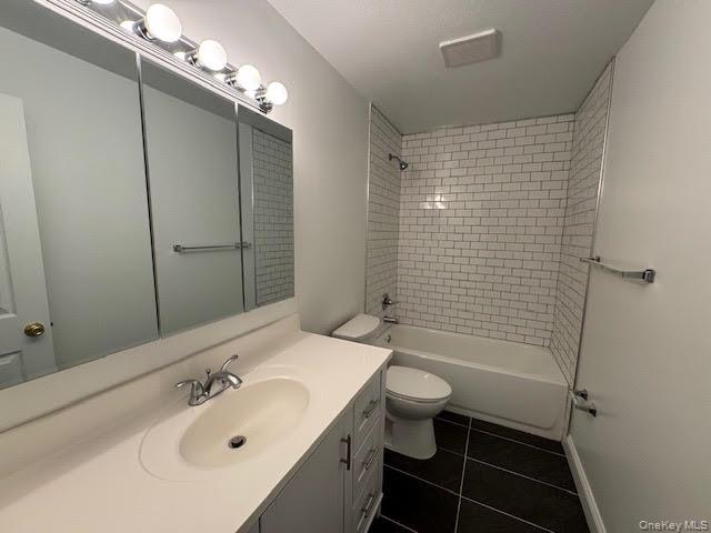 13 Eisenhower Road – For Rent photo 22