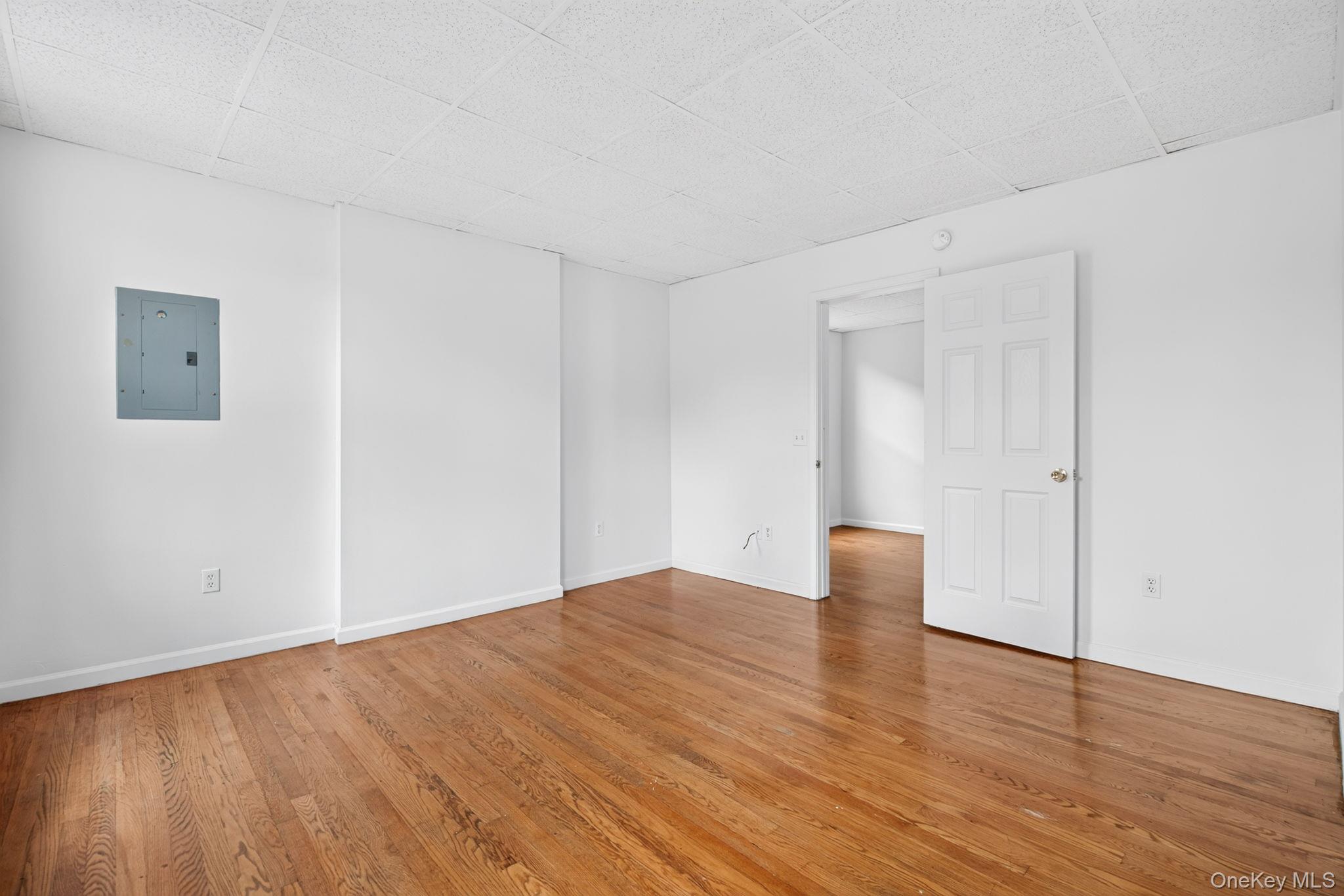 54 Gifford Avenue, Unit 3 photo 5