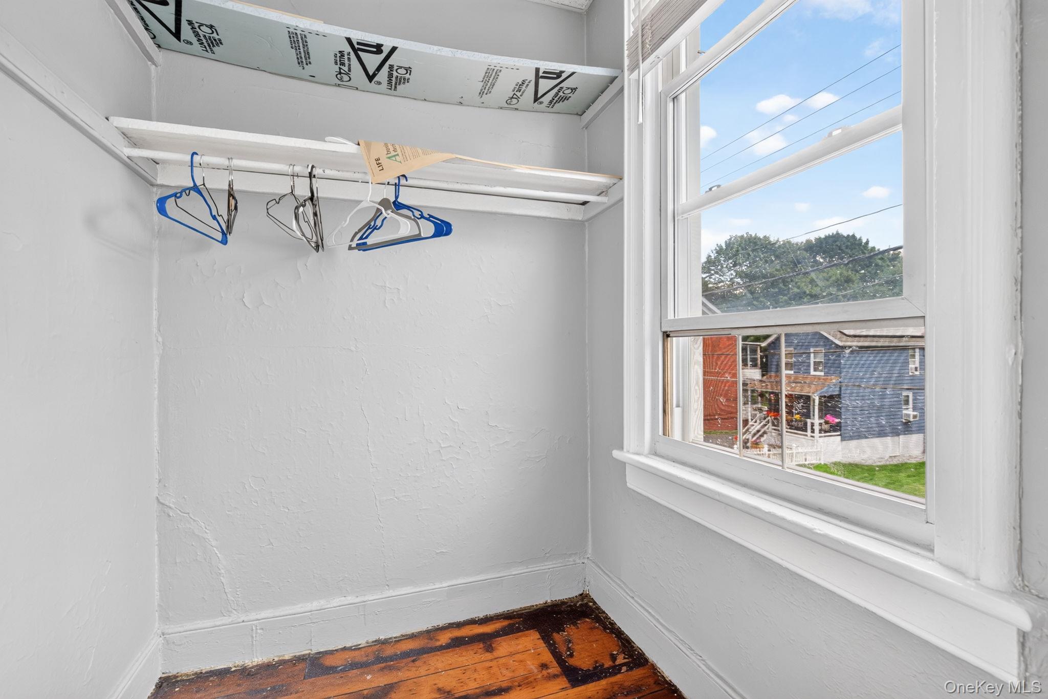54 Gifford Avenue, Unit 3 photo 6