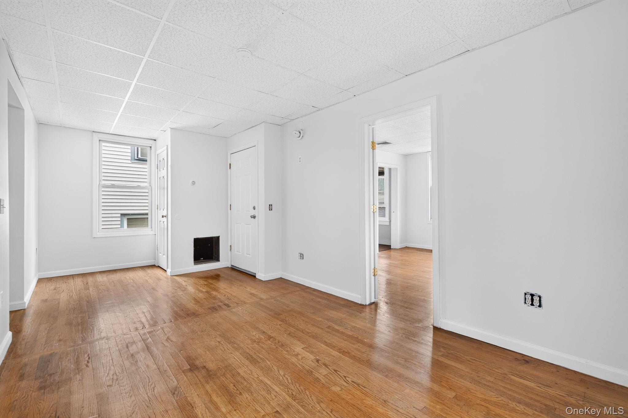 54 Gifford Avenue, Unit 3 photo 2