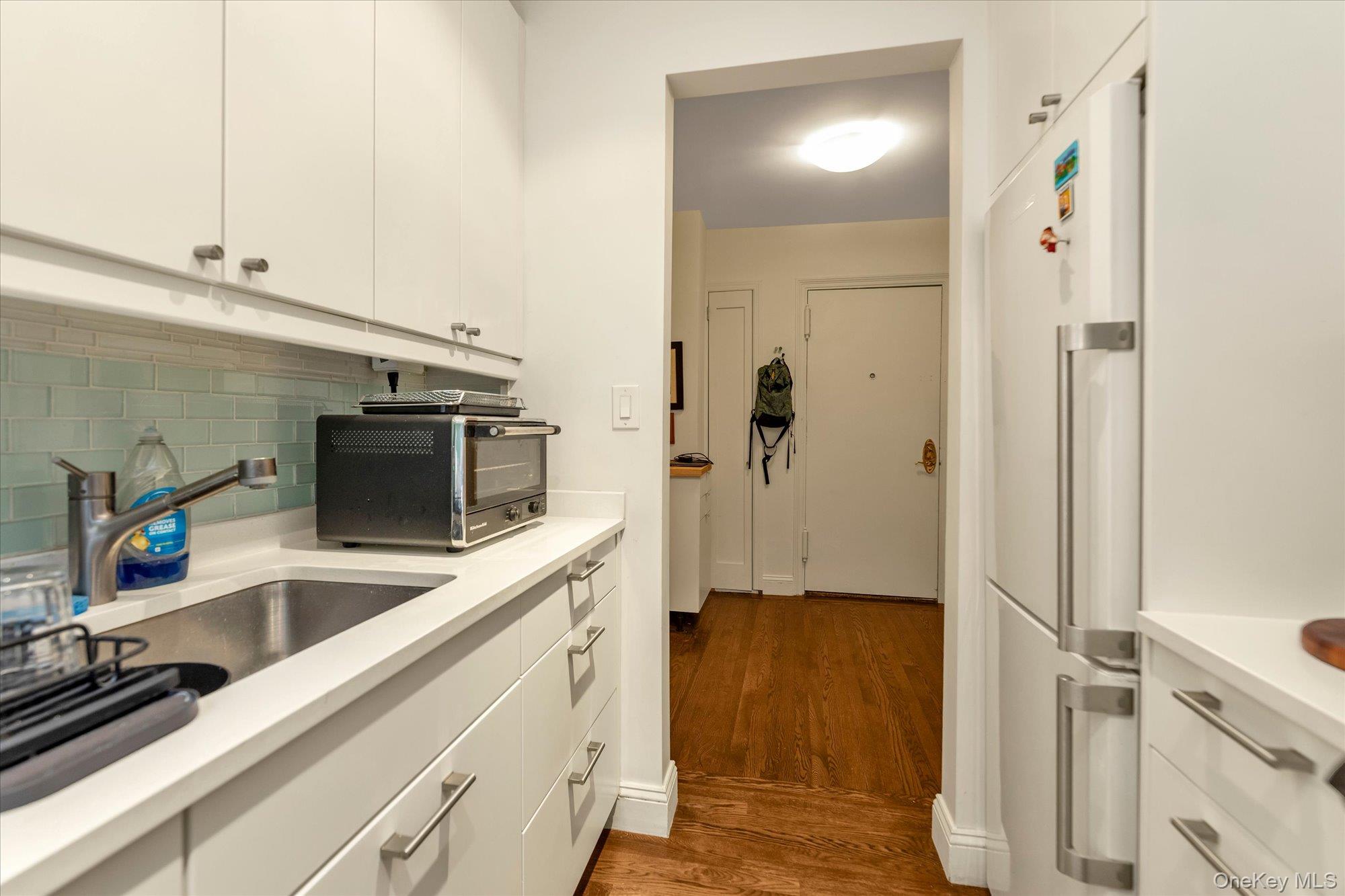 3525 77th Street, Unit B19 photo 11