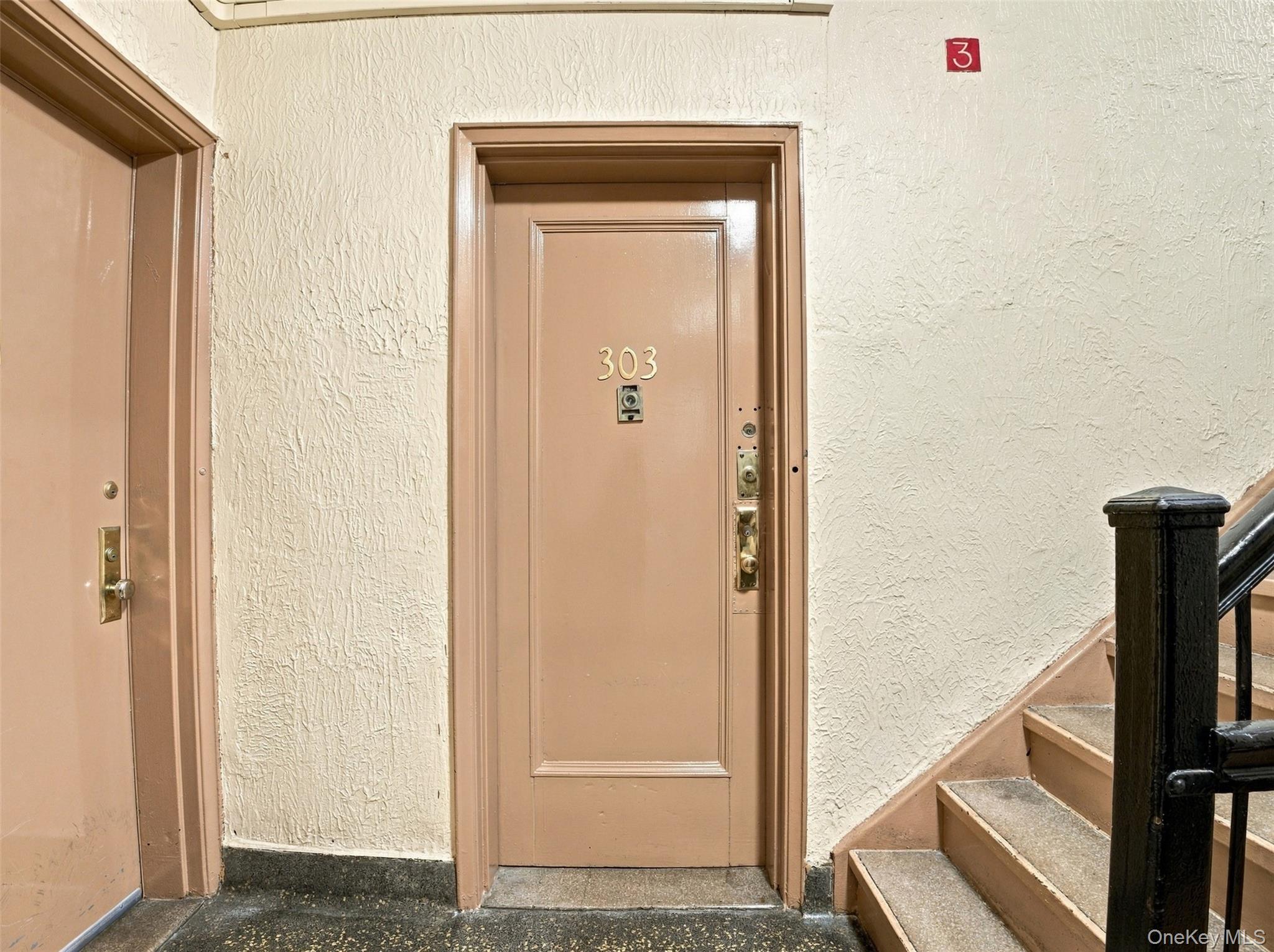 754 Brady Avenue, Unit 303 photo 16