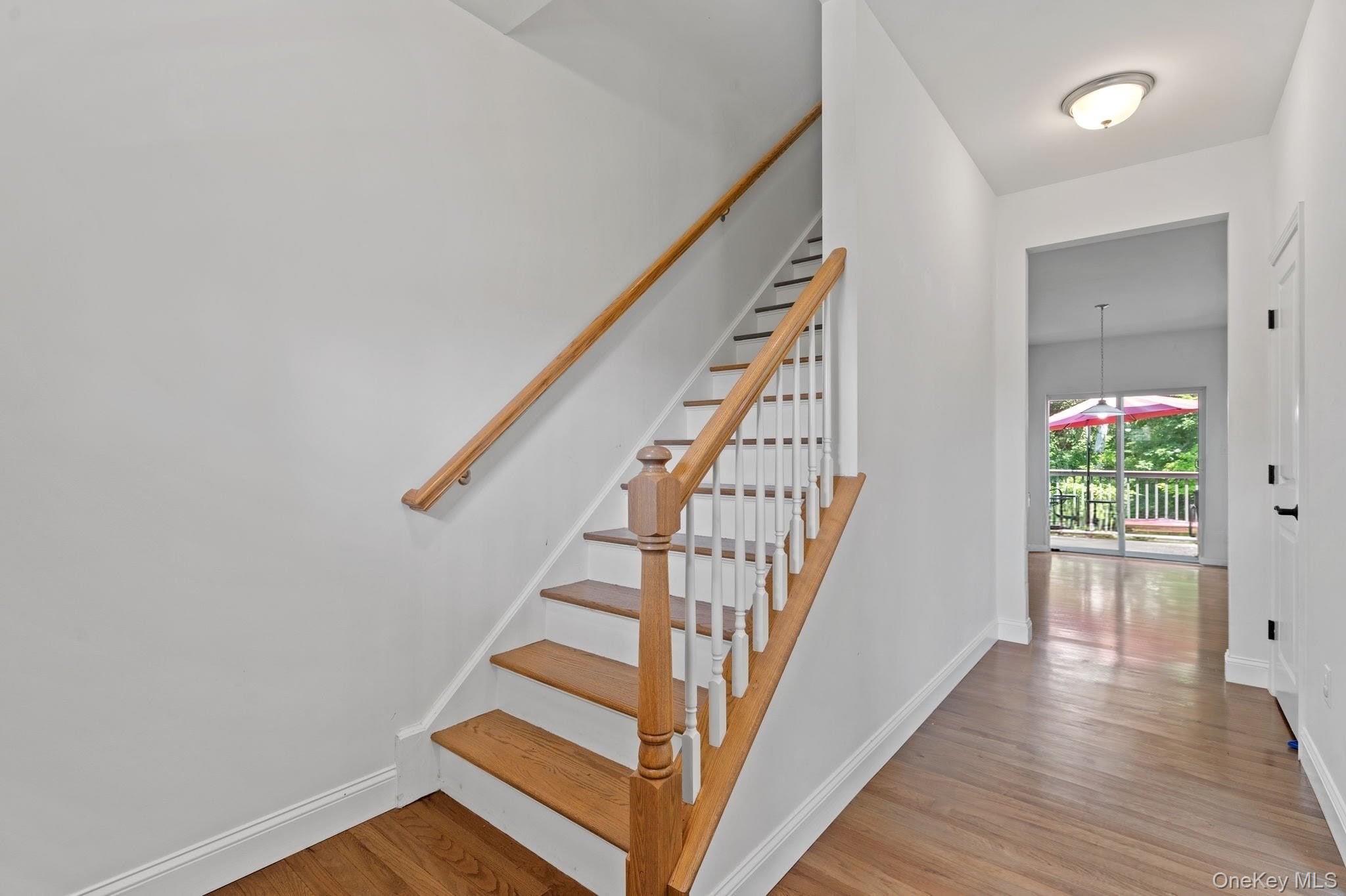 20 Karen Court – For Sale photo 2