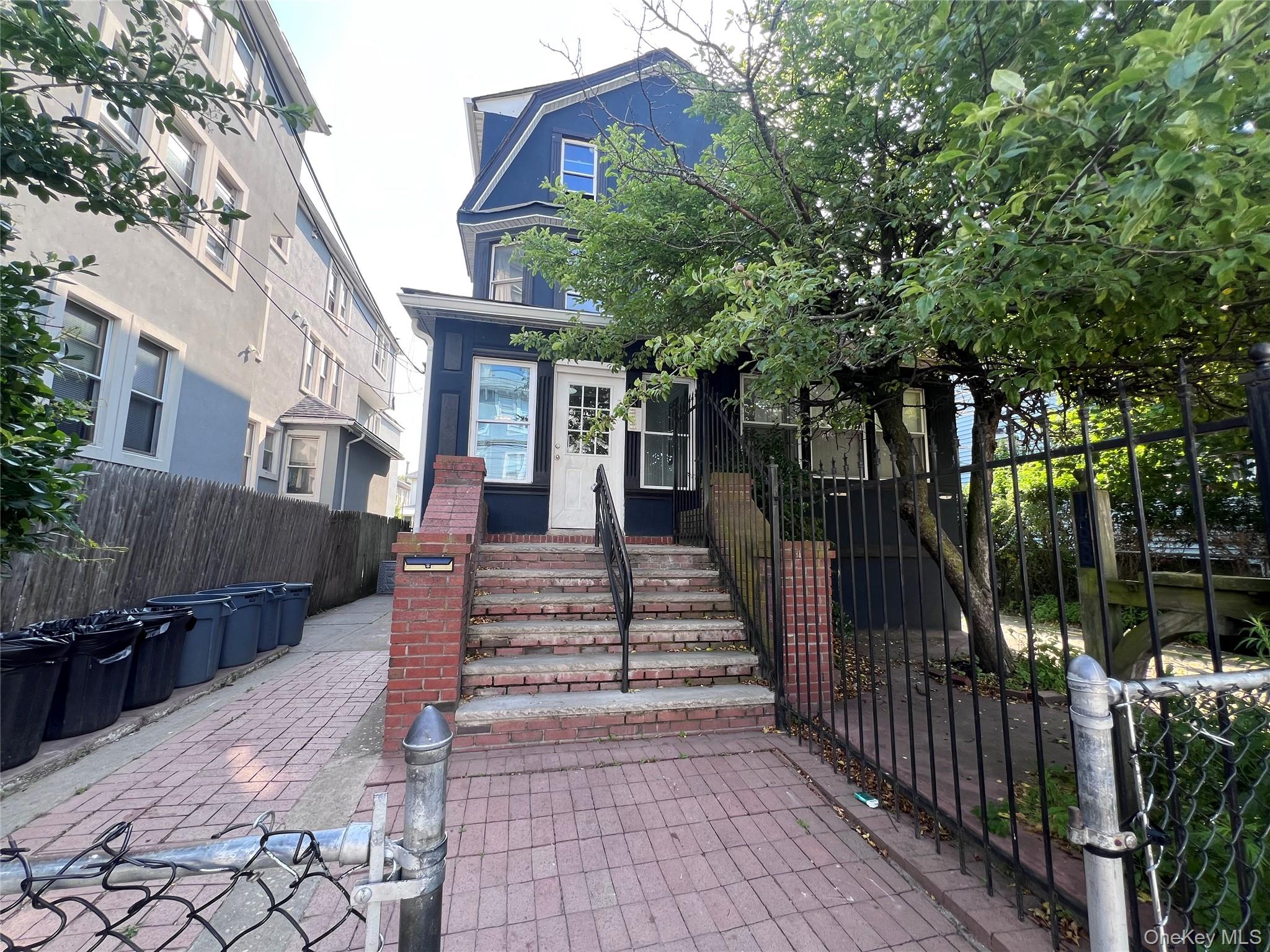 188 Beach 115th Street – For Sale