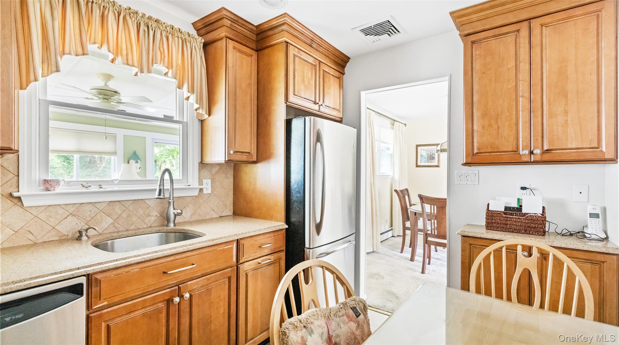 80 Evergreen Lane – For Sale photo 5