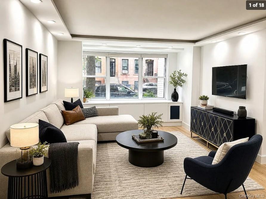 360 W 22nd Street, Unit 1K