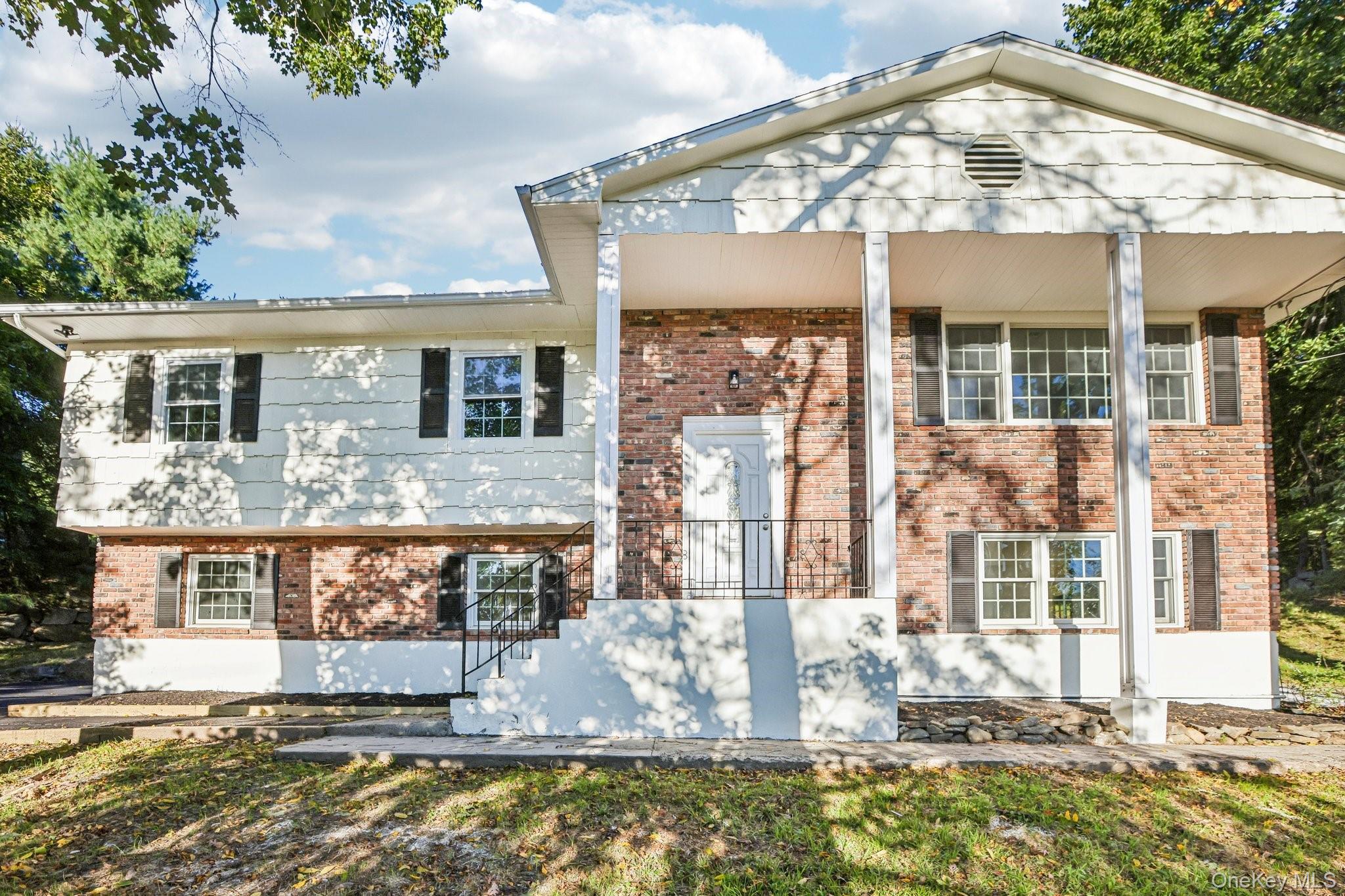34 Cricketown Road – For Sale photo 2