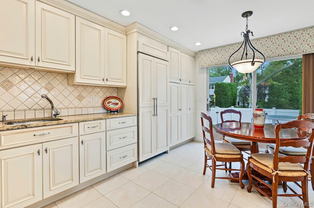 2039 Blanche Lane – For Sale photo 14