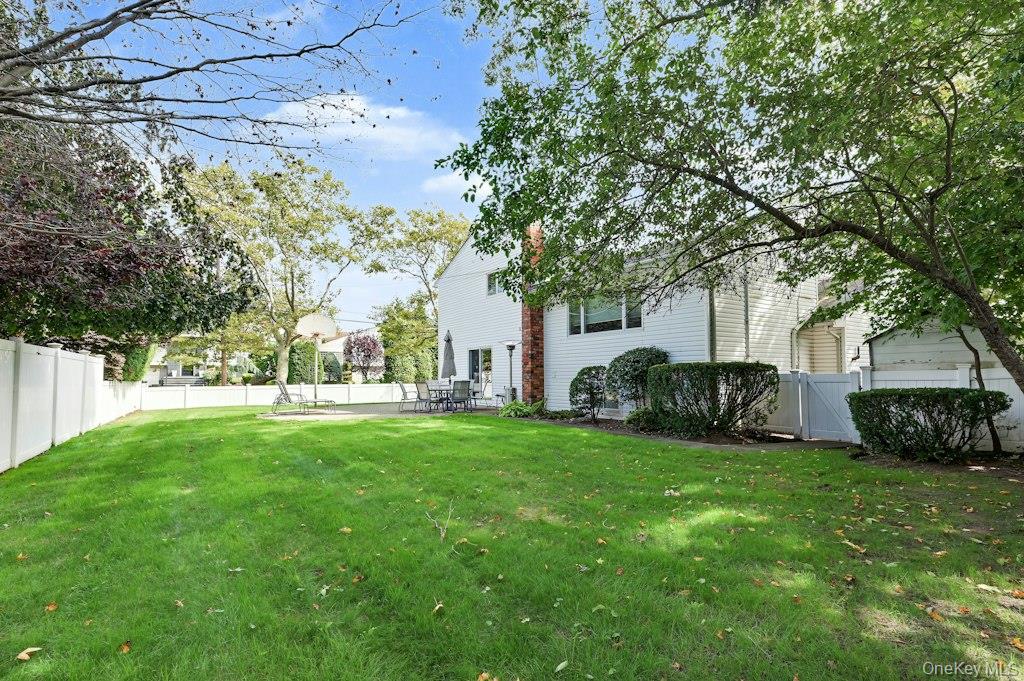 2039 Blanche Lane – For Sale photo 4